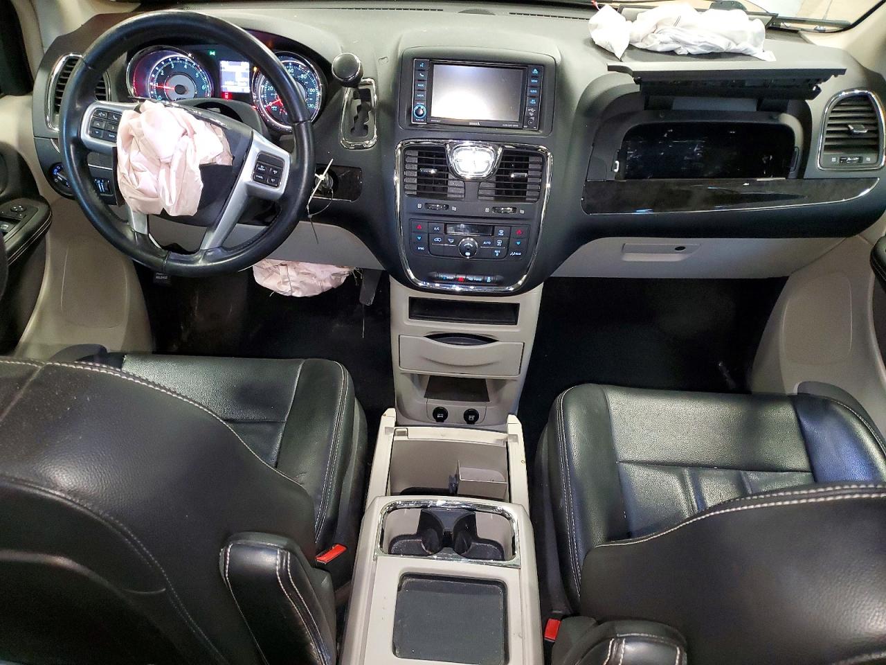 2013 Chrysler Town & Country Touring Silver vin: 2C4RC1BG5DR802571