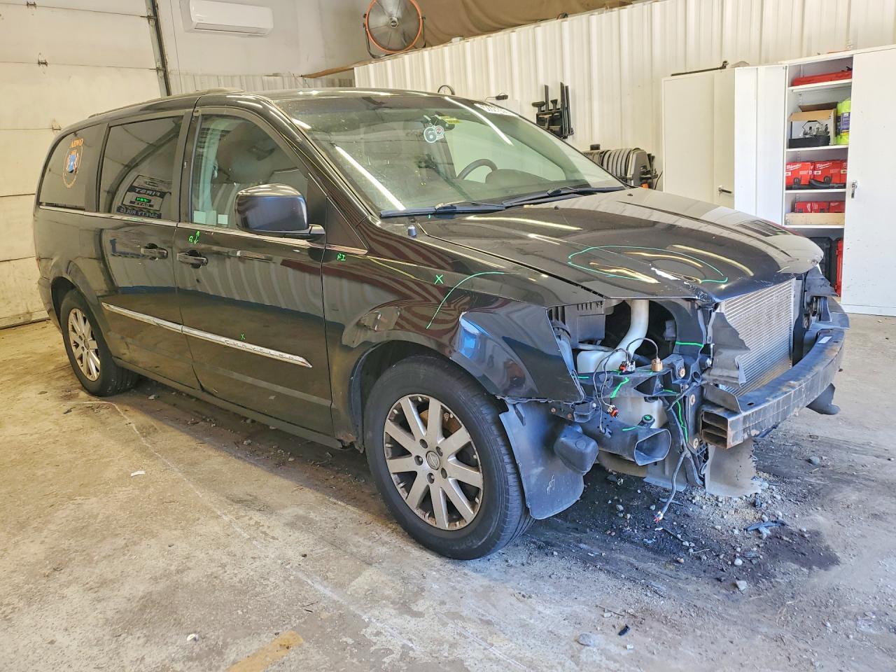 2014 Chrysler Town & Country Touring Black vin: 2C4RC1BG5ER115575