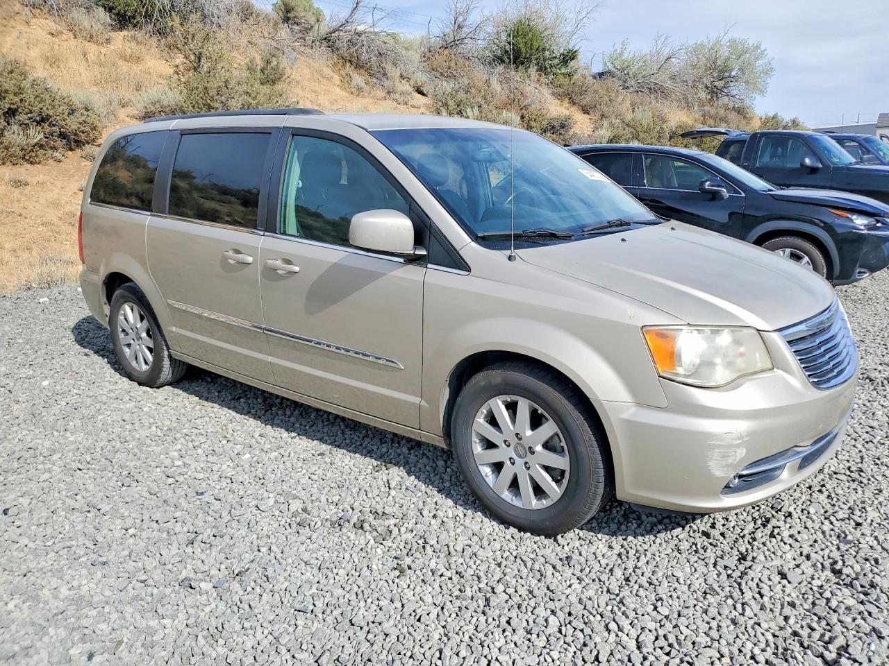 2014 Chrysler Town & Country Touring Gold vin: 2C4RC1BG5ER126124