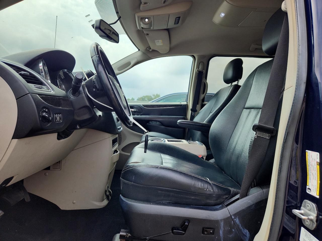 2014 Chrysler Town & Country Touring Blue vin: 2C4RC1BG5ER171063