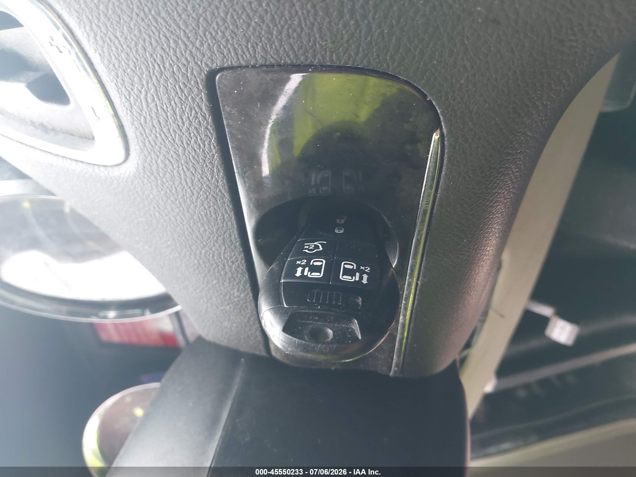 2014 Chrysler Town & Country Touring Gray vin: 2C4RC1BG5ER177915