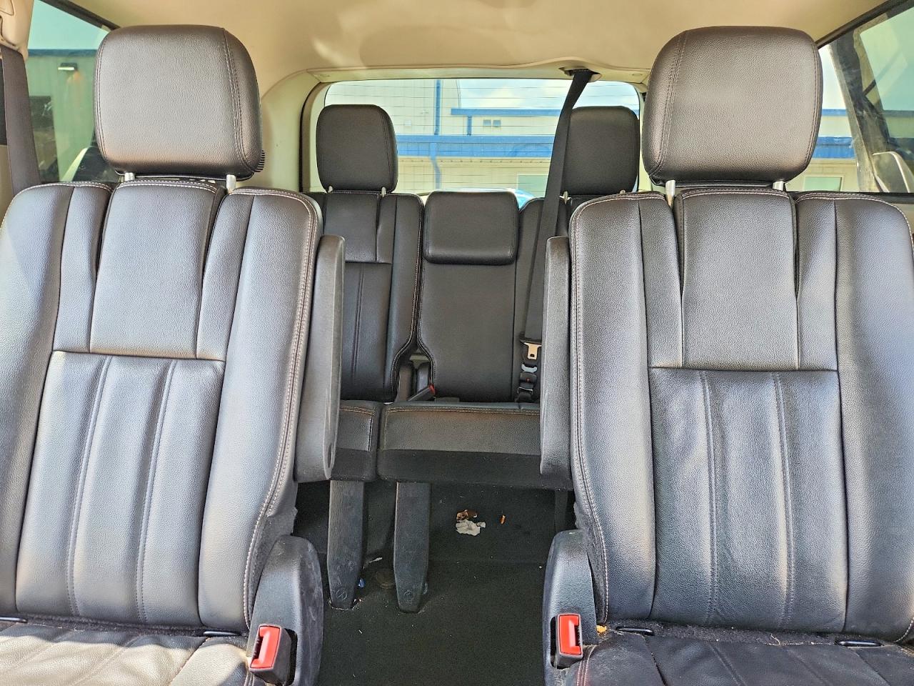 2014 Chrysler Town & Country Touring Blue vin: 2C4RC1BG5ER217197
