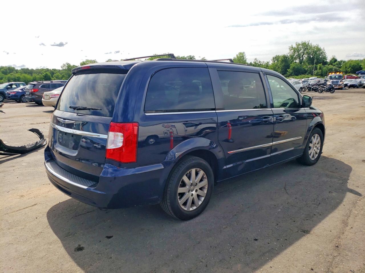 2014 Chrysler Town & Country Touring Blue vin: 2C4RC1BG5ER293115