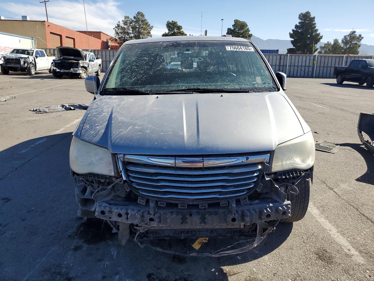2014 Chrysler Town & Country Touring Silver vin: 2C4RC1BG5ER326954