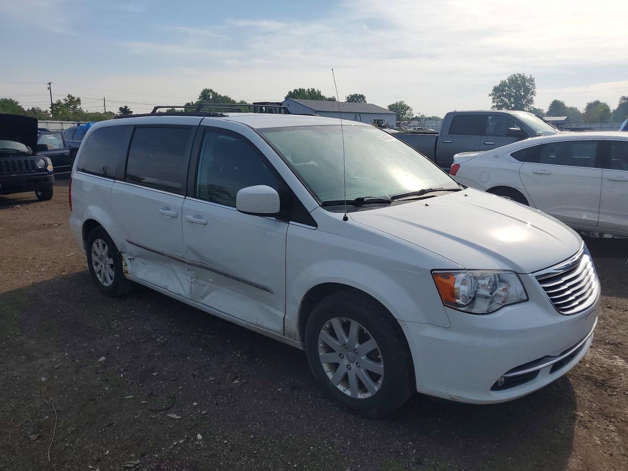 2014 Chrysler Town & Country Touring White vin: 2C4RC1BG5ER329059