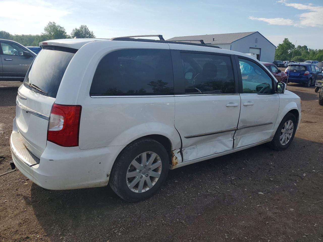 2014 Chrysler Town & Country Touring White vin: 2C4RC1BG5ER329059