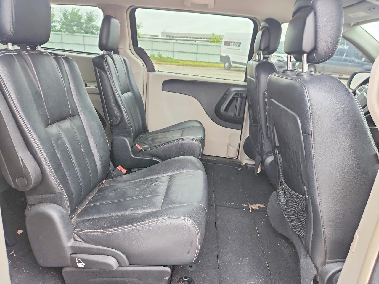 2014 Chrysler Town & Country Touring Черный vin: 2C4RC1BG5ER382991