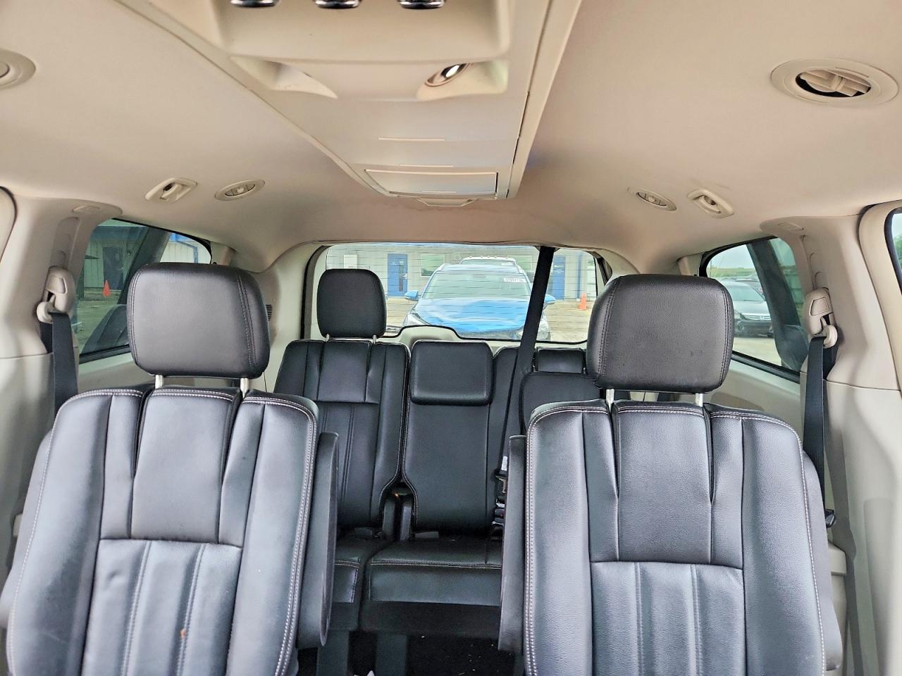 2014 Chrysler Town & Country Touring Черный vin: 2C4RC1BG5ER382991
