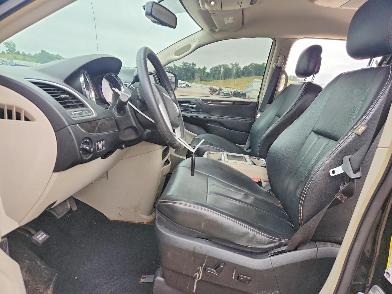 2014 Chrysler Town & Country Touring Черный vin: 2C4RC1BG5ER382991