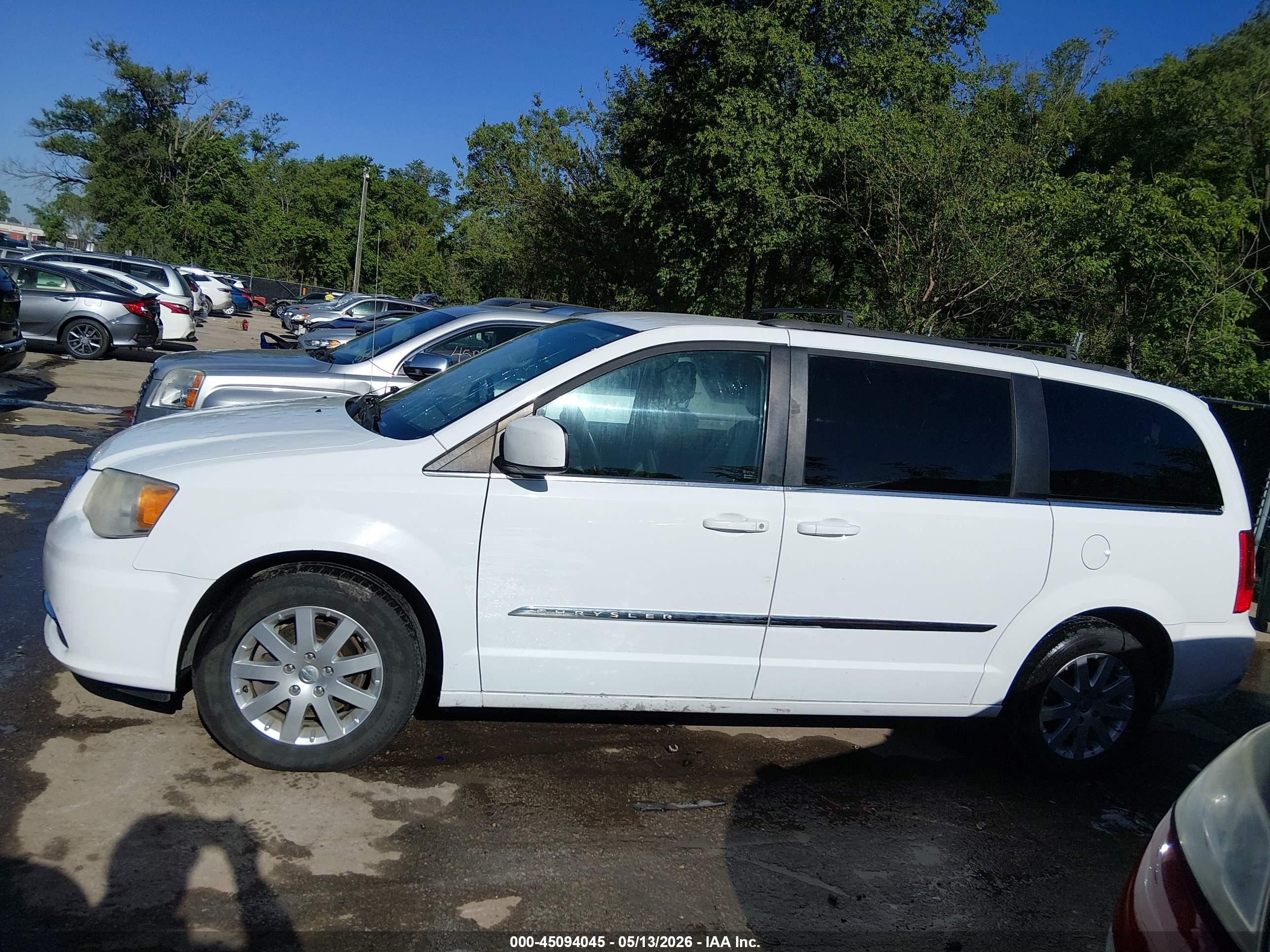 2014 Chrysler Town & Country Touring Белый vin: 2C4RC1BG5ER398284