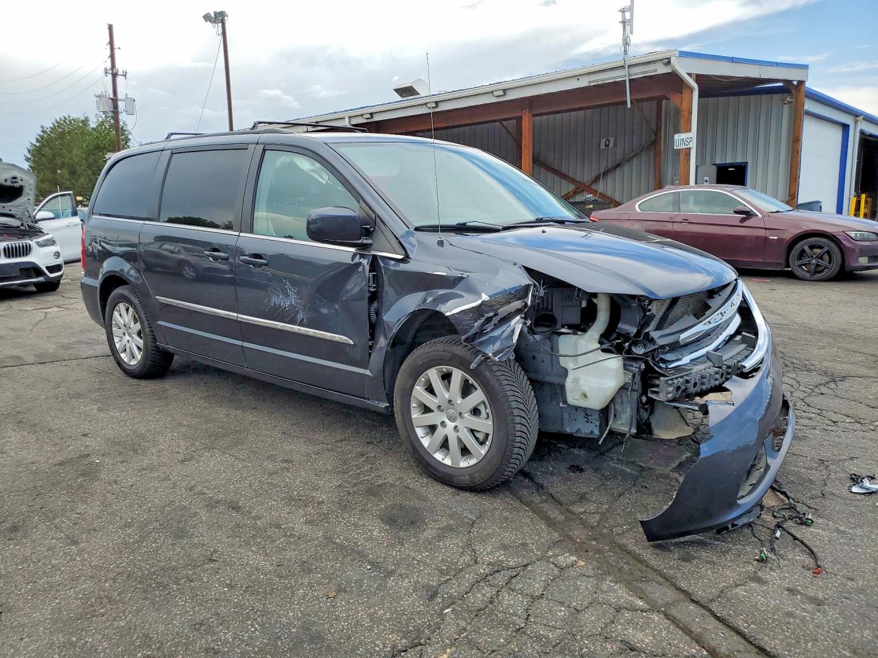 2014 Chrysler Town & Country Touring Gray vin: 2C4RC1BG5ER398804