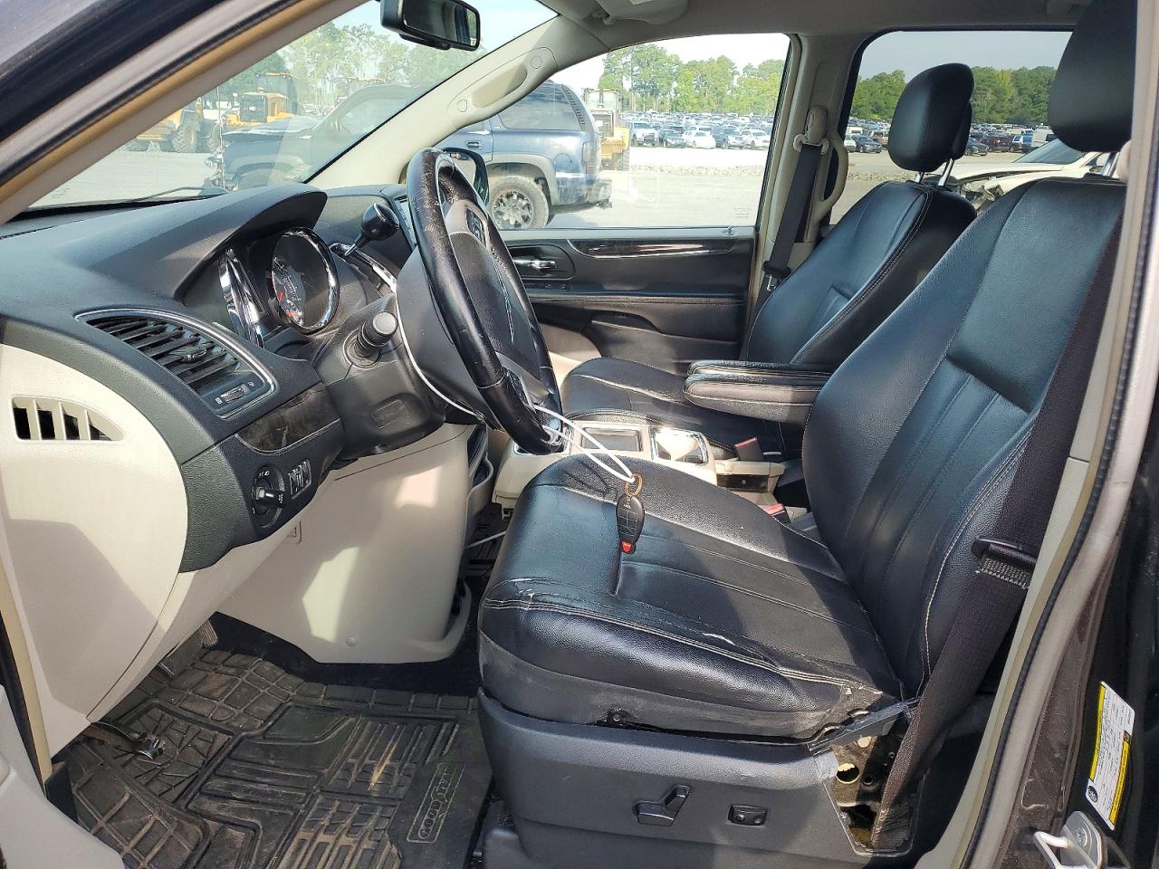 2014 Chrysler Town & Country Touring Черный vin: 2C4RC1BG5ER445927
