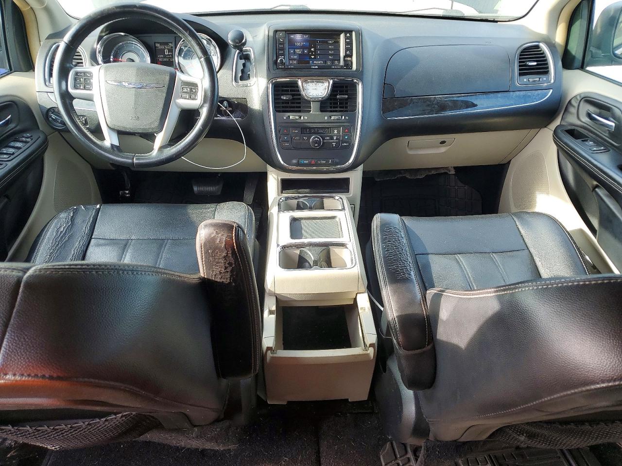 2014 Chrysler Town & Country Touring Черный vin: 2C4RC1BG5ER445927
