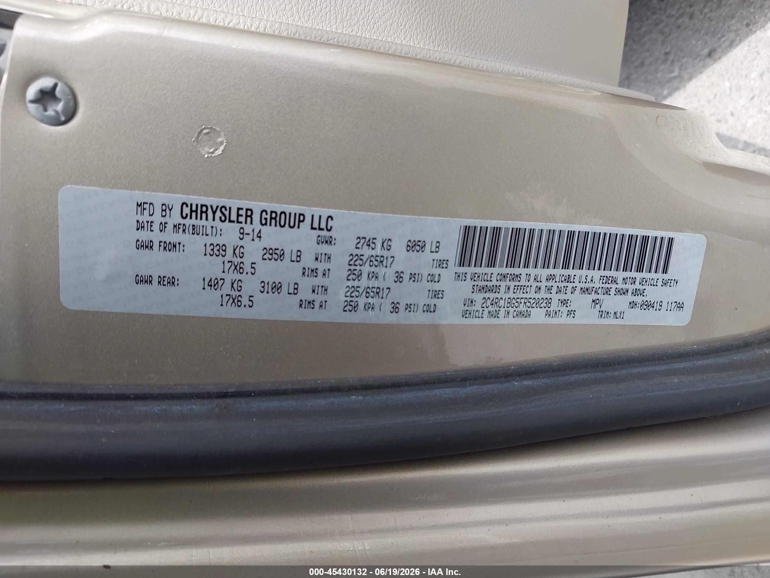 2015 Chrysler Town & Country Touring Gold vin: 2C4RC1BG5FR520238