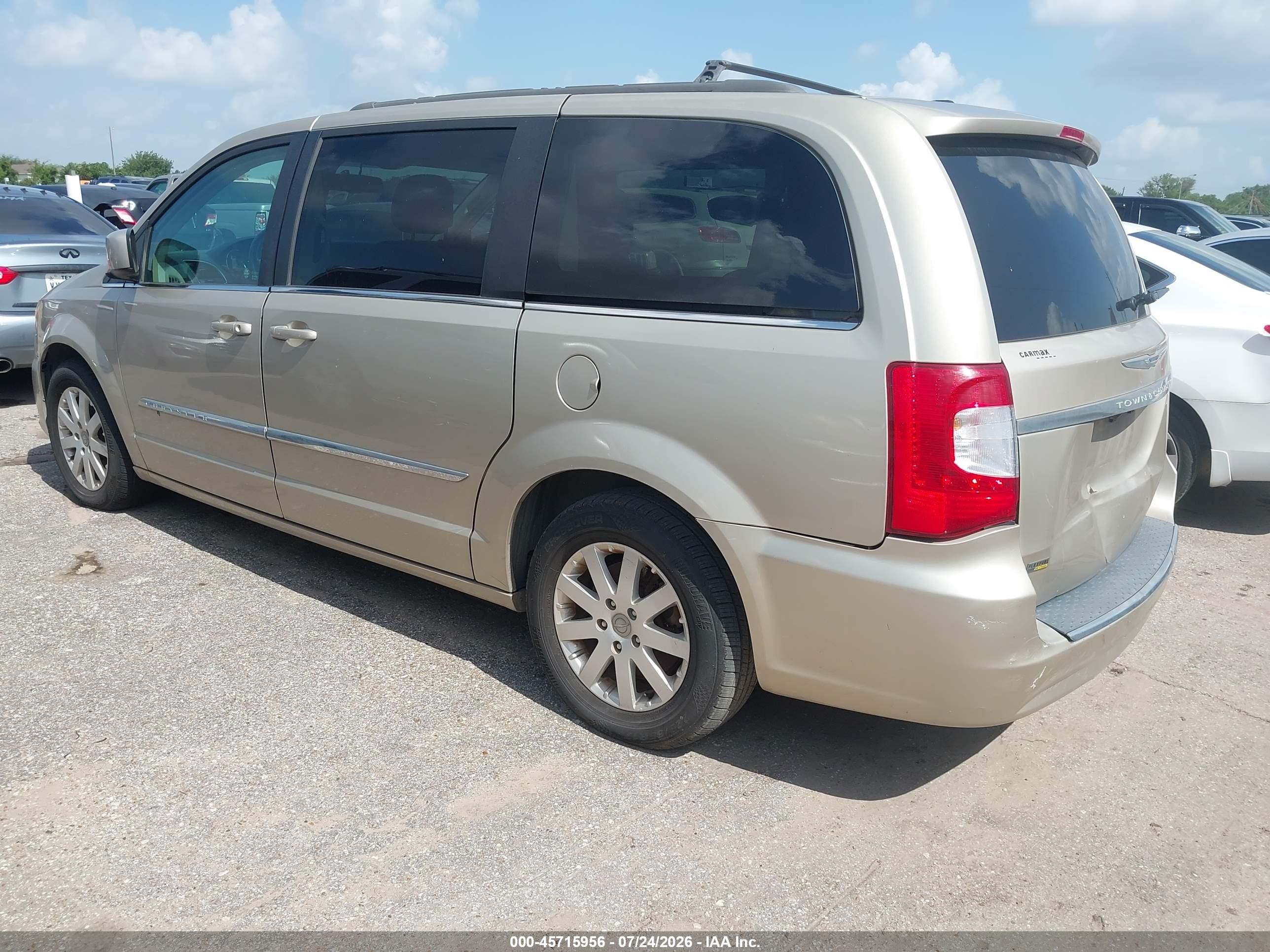 2015 Chrysler Town & Country Touring Beige vin: 2C4RC1BG5FR551778