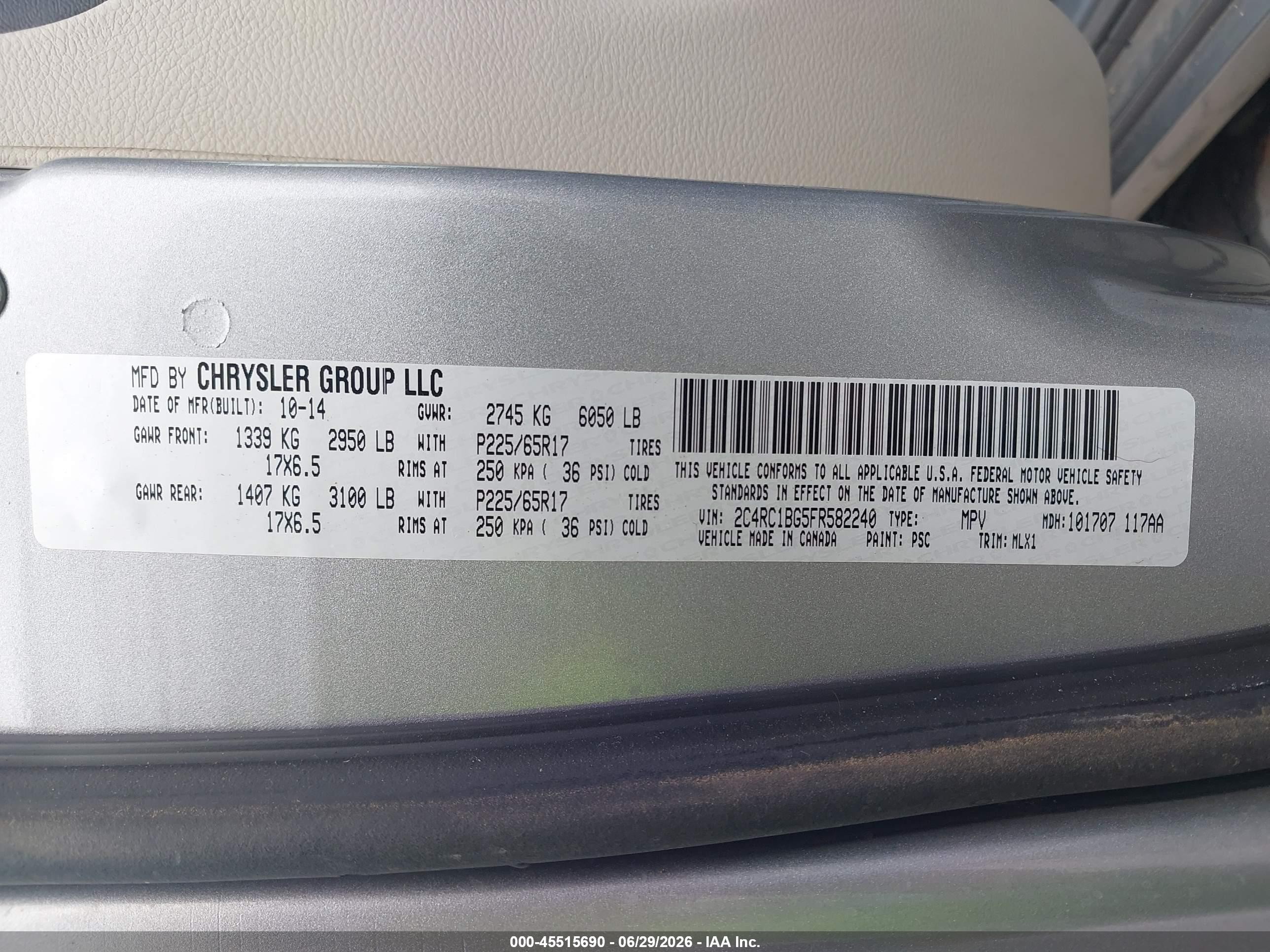 2015 Chrysler Town & Country Touring Silver vin: 2C4RC1BG5FR582240