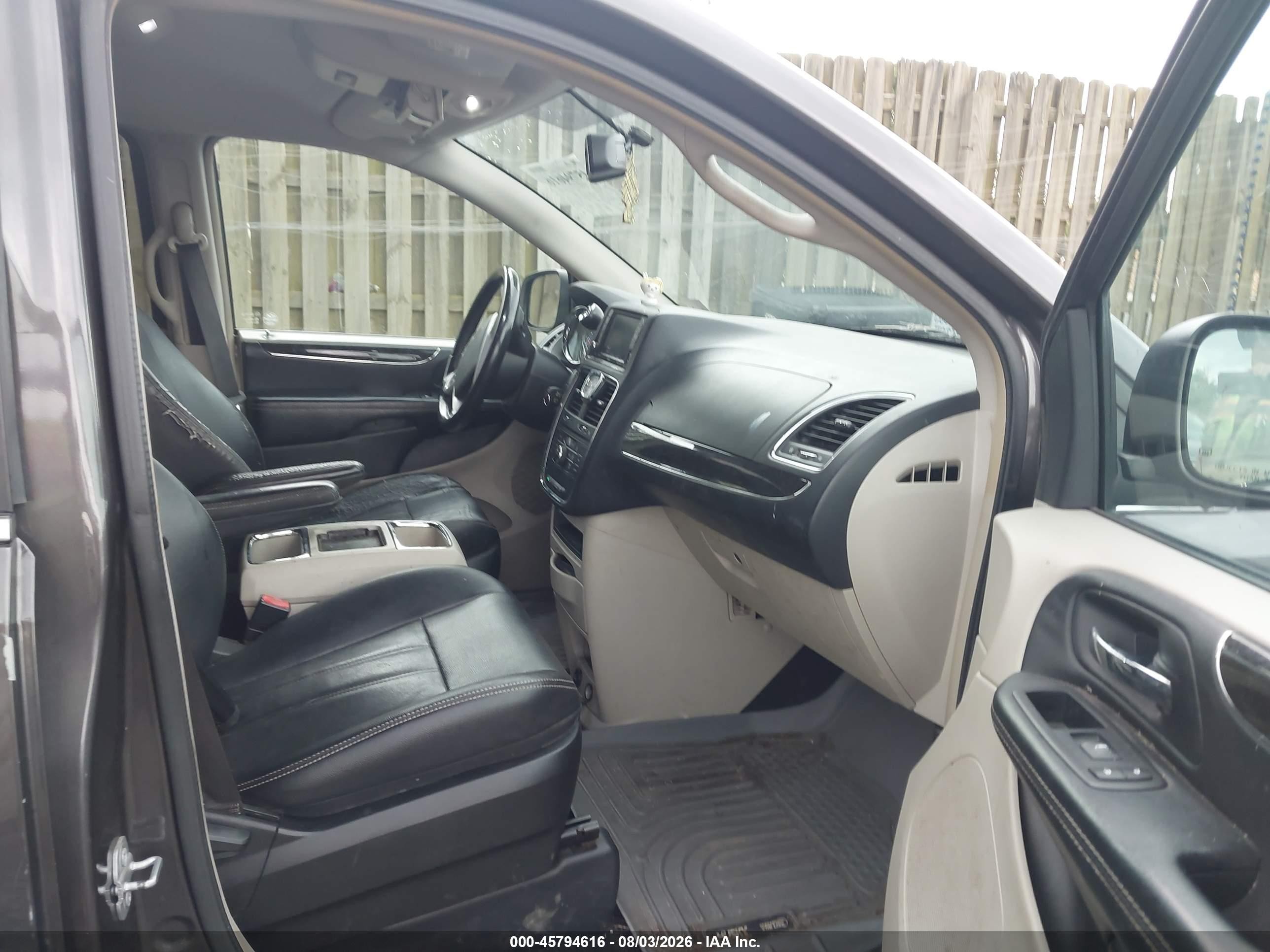 2015 Chrysler Town & Country Touring Серый vin: 2C4RC1BG5FR637284