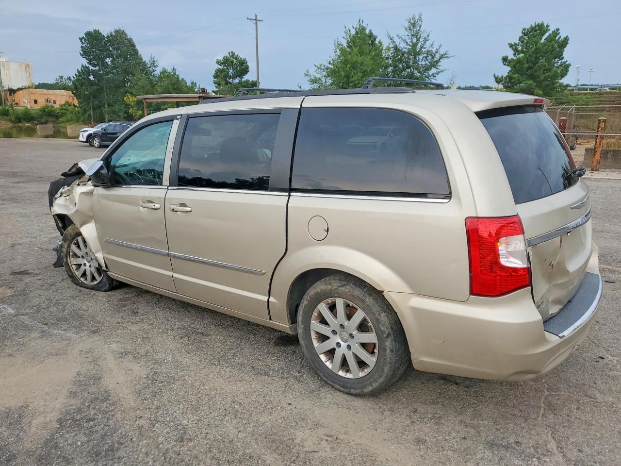 2015 Chrysler Town & Country Touring Gold vin: 2C4RC1BG5FR637298