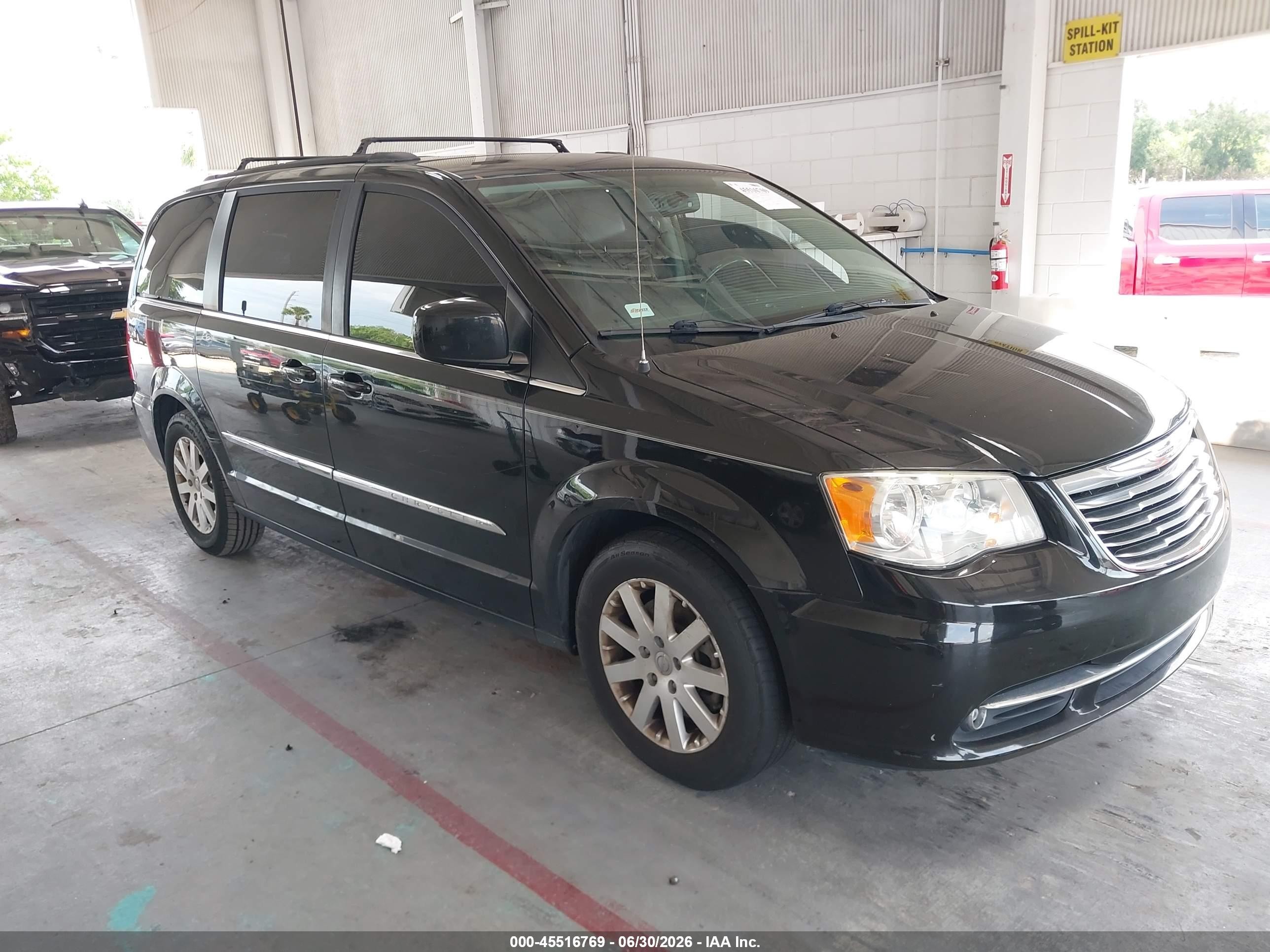 2015 Chrysler Town & Country Touring Black vin: 2C4RC1BG5FR644588