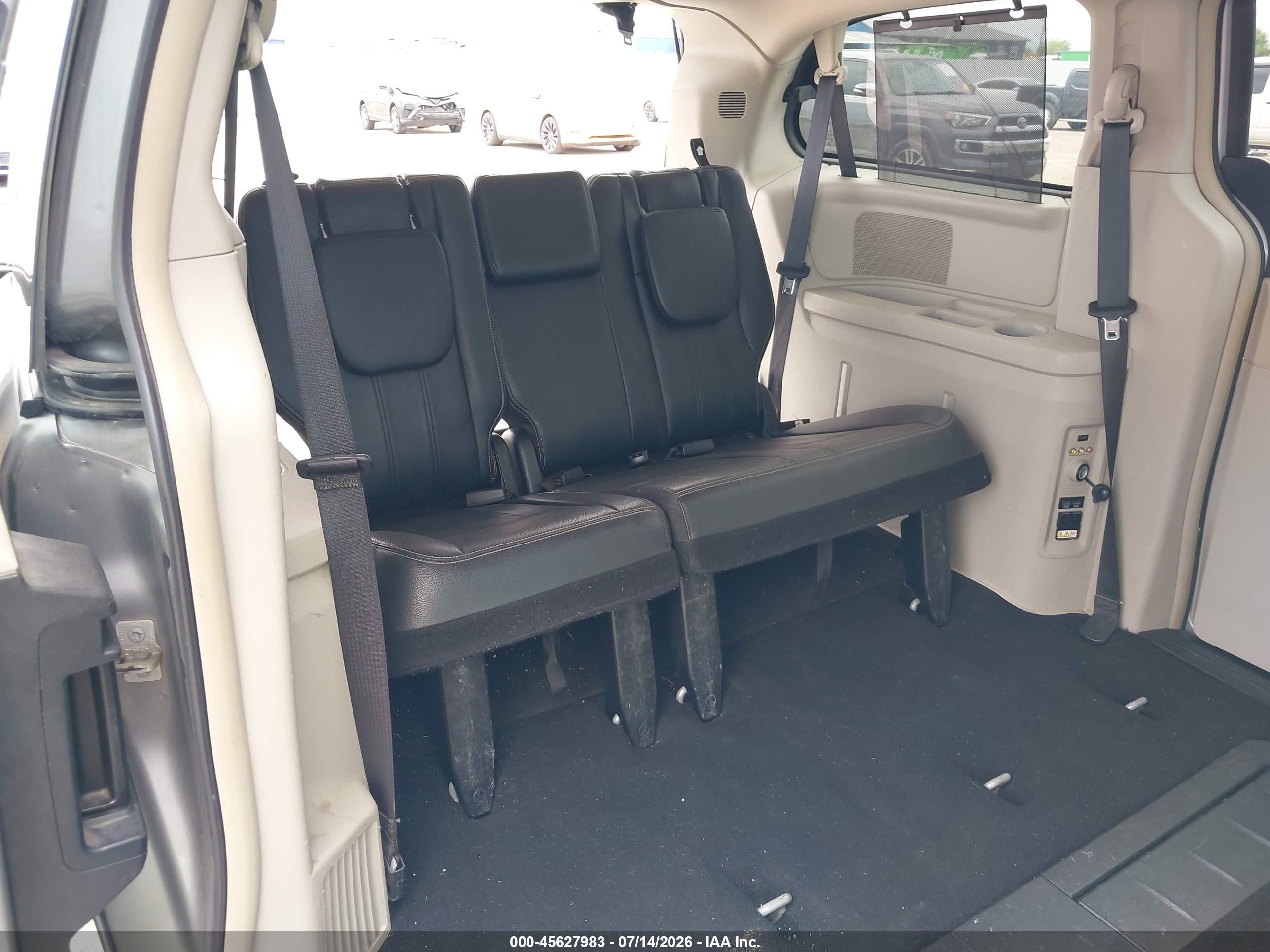 2015 Chrysler Town & Country Touring Gray vin: 2C4RC1BG5FR662038