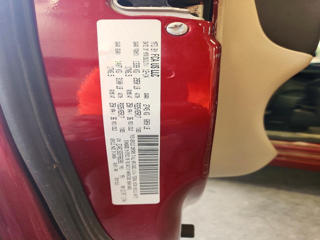 2015 Chrysler Town & Country Touring Red vin: 2C4RC1BG5FR662881