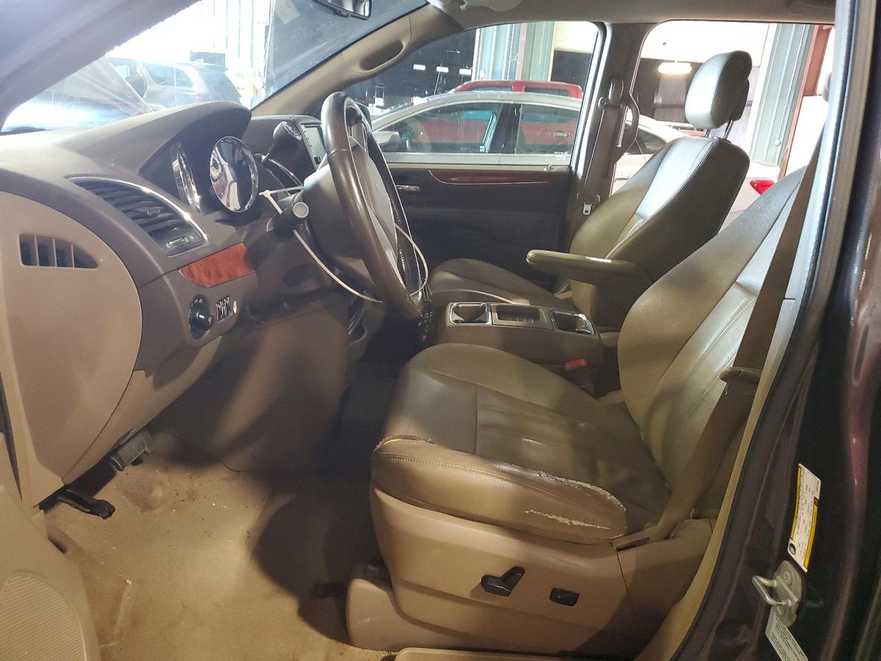 2015 Chrysler Town & Country Touring Charcoal vin: 2C4RC1BG5FR697338