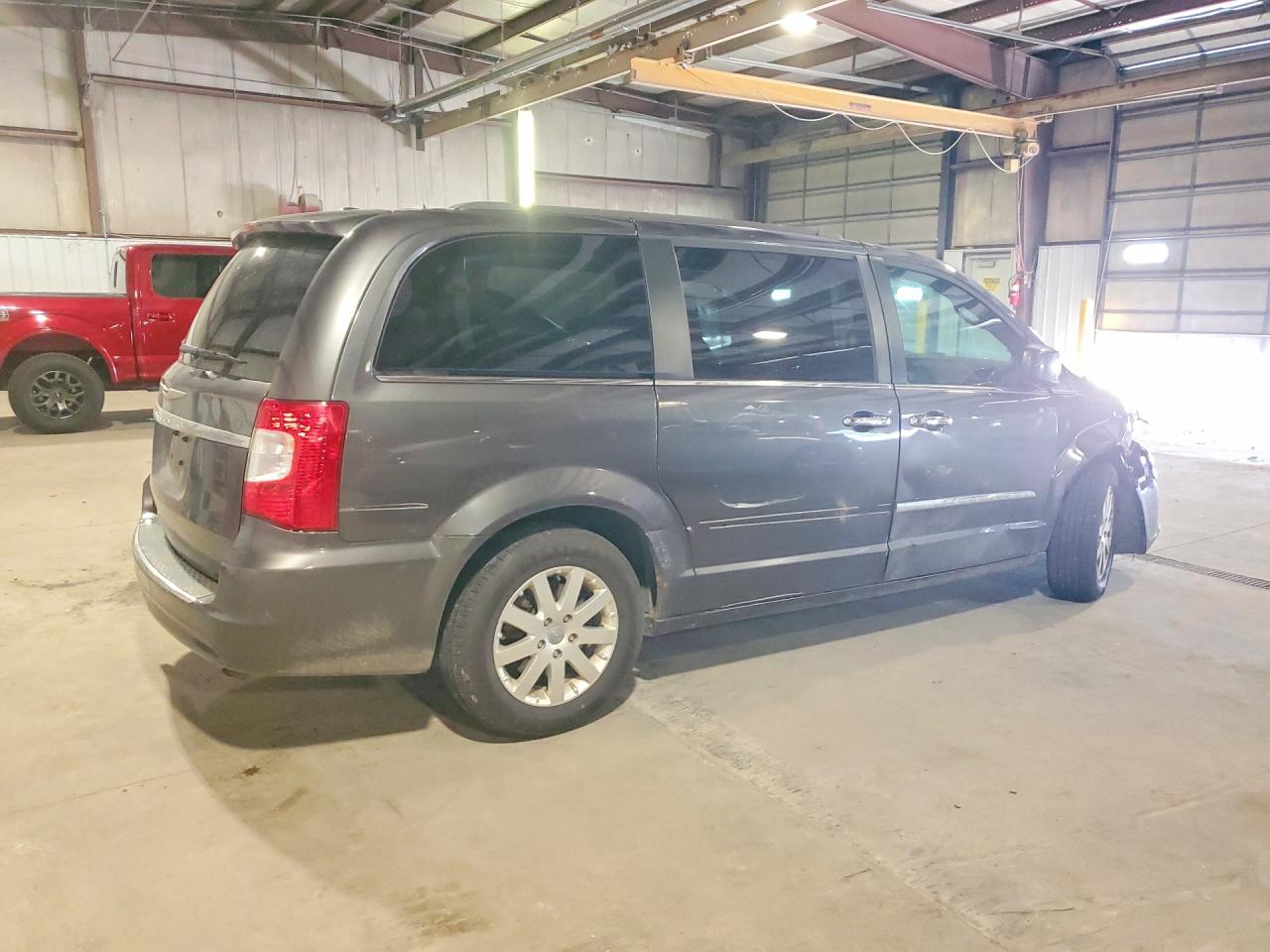 2015 Chrysler Town & Country Touring Charcoal vin: 2C4RC1BG5FR697338