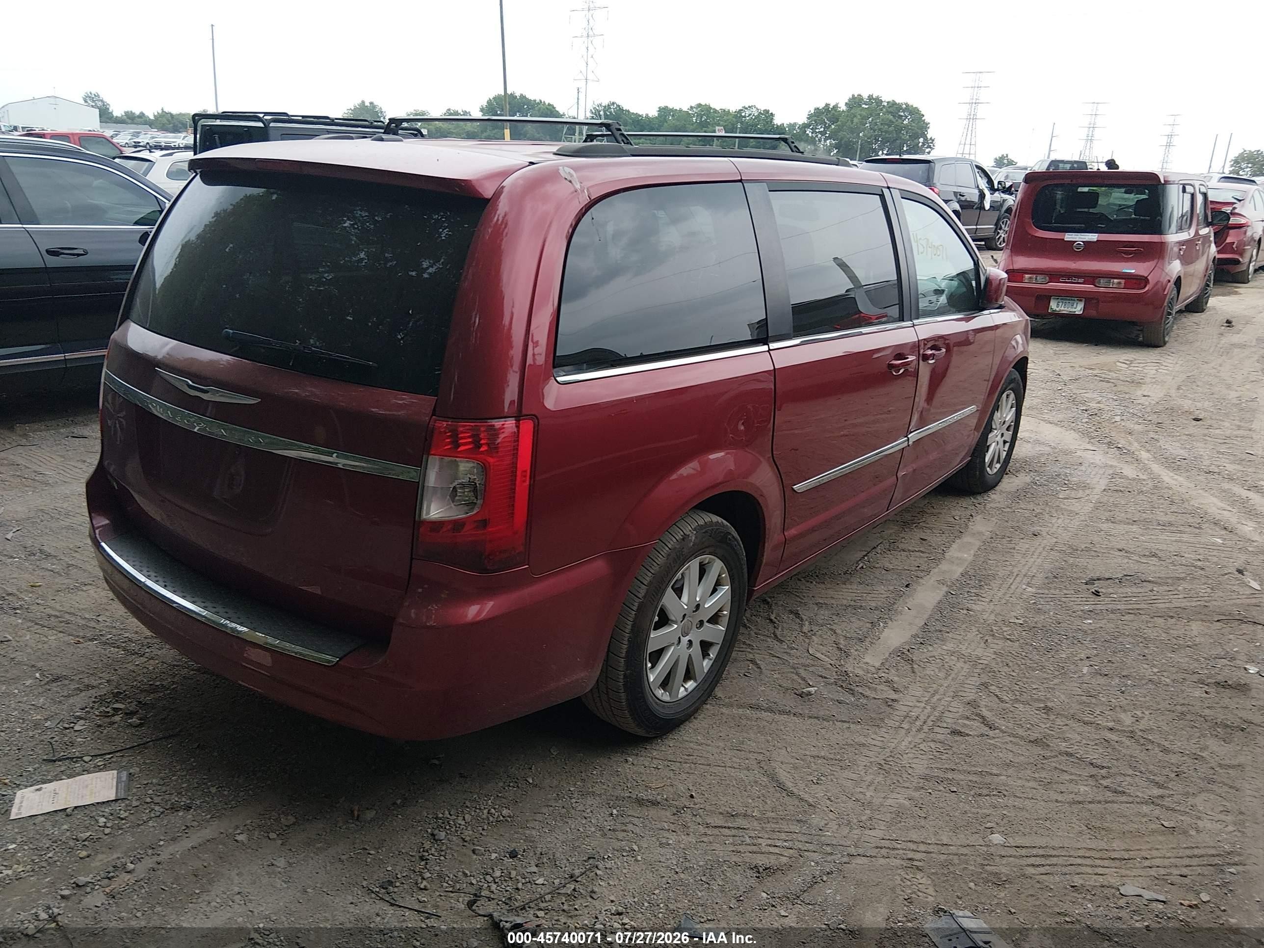2015 Chrysler Town & Country Touring Красный vin: 2C4RC1BG5FR730872