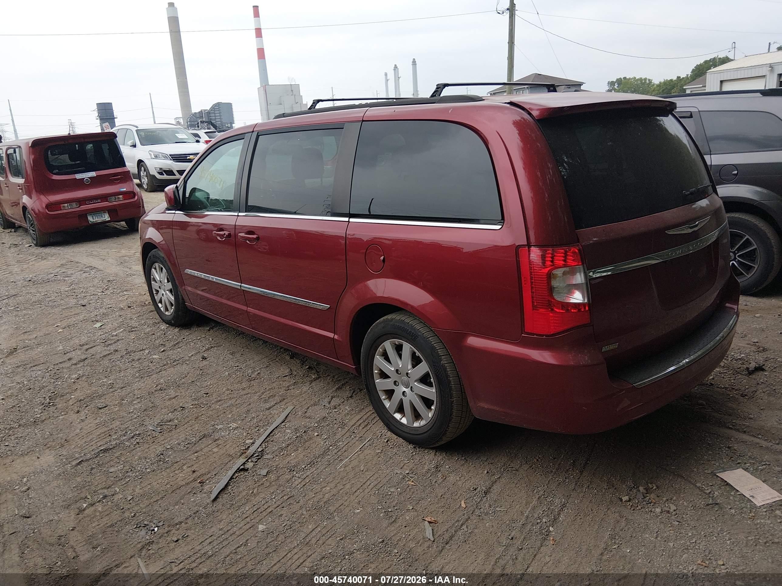 2015 Chrysler Town & Country Touring Красный vin: 2C4RC1BG5FR730872