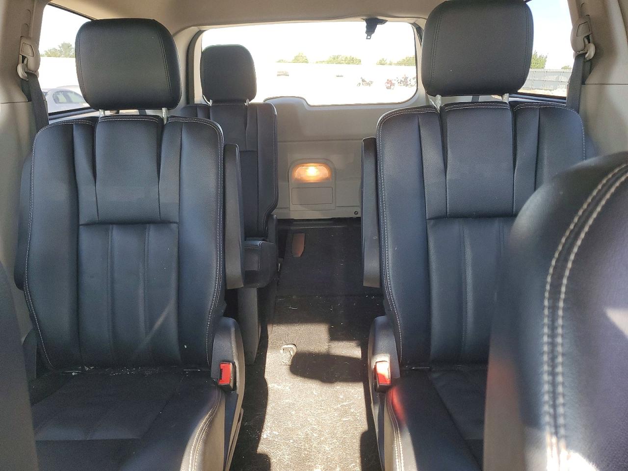 2016 Chrysler Town & Country Touring Серый vin: 2C4RC1BG5GR229708