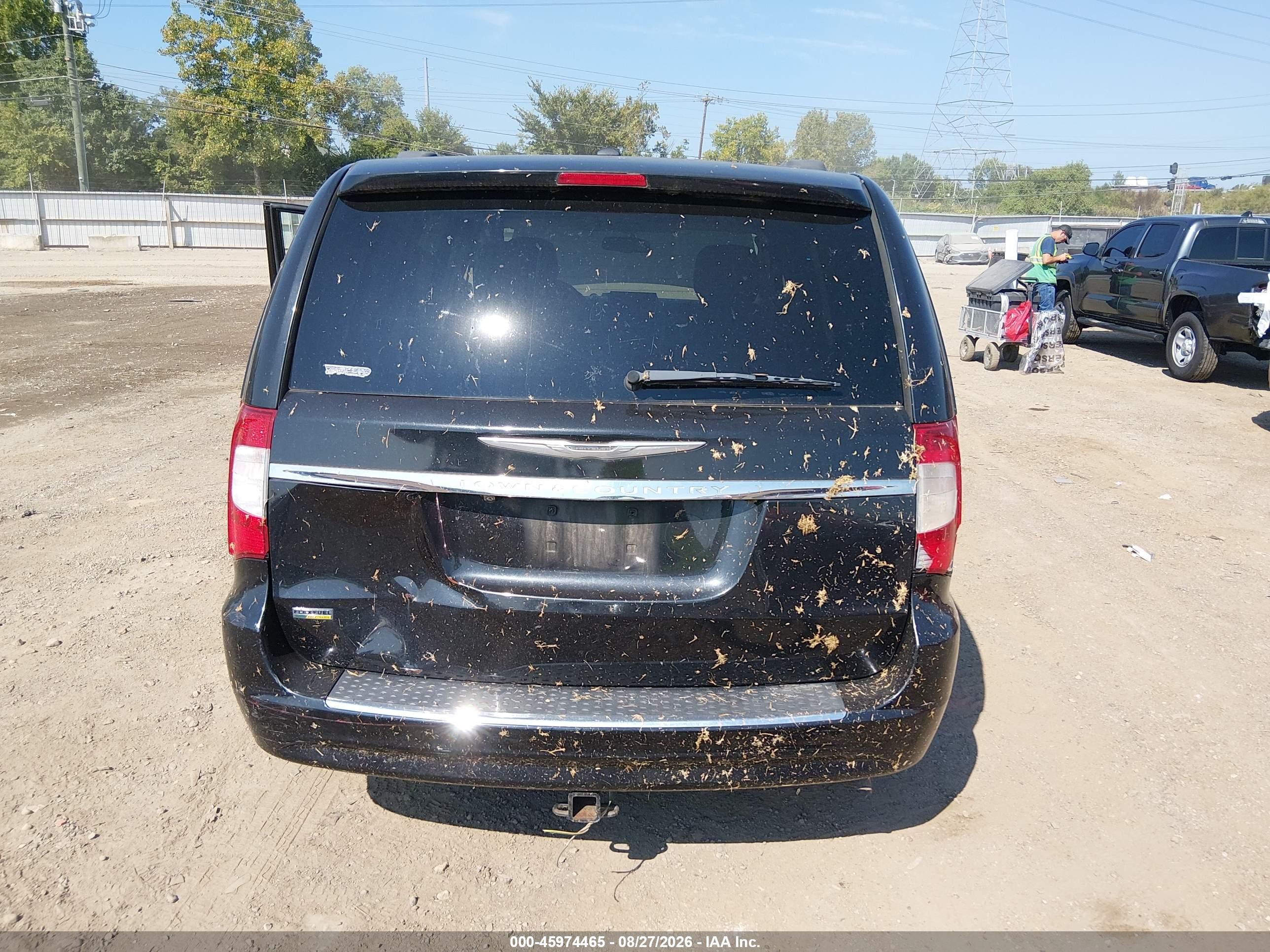 2016 Chrysler Town & Country Touring Black vin: 2C4RC1BG5GR245827