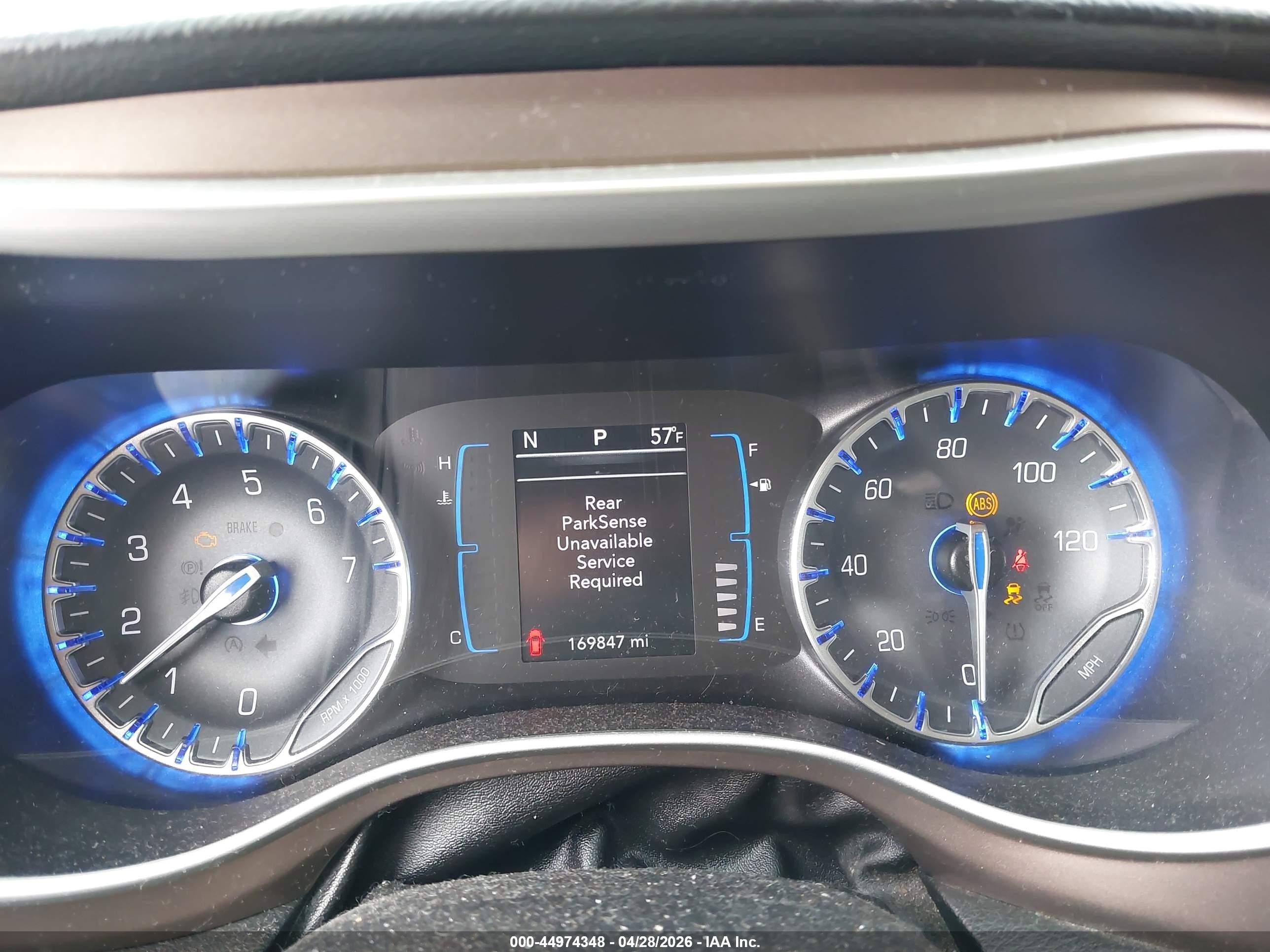 2017 Chrysler Pacifica Touring-l Red vin: 2C4RC1BG5HR542405