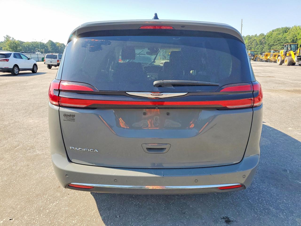 2023 Chrysler Pacifica Touring L Gray vin: 2C4RC1BG5PR553581