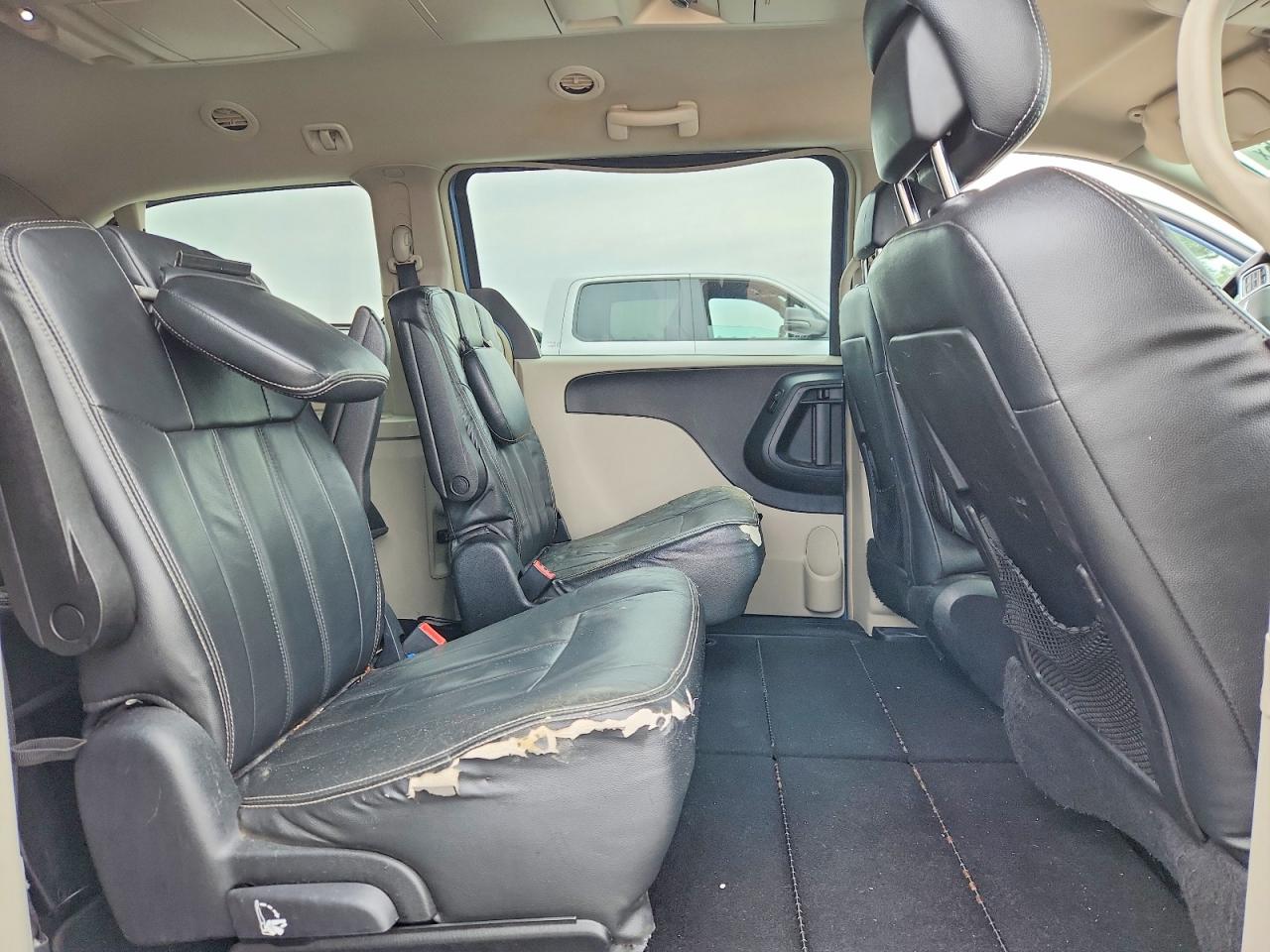 2012 Chrysler Town & Country Touring Blue vin: 2C4RC1BG6CR117185