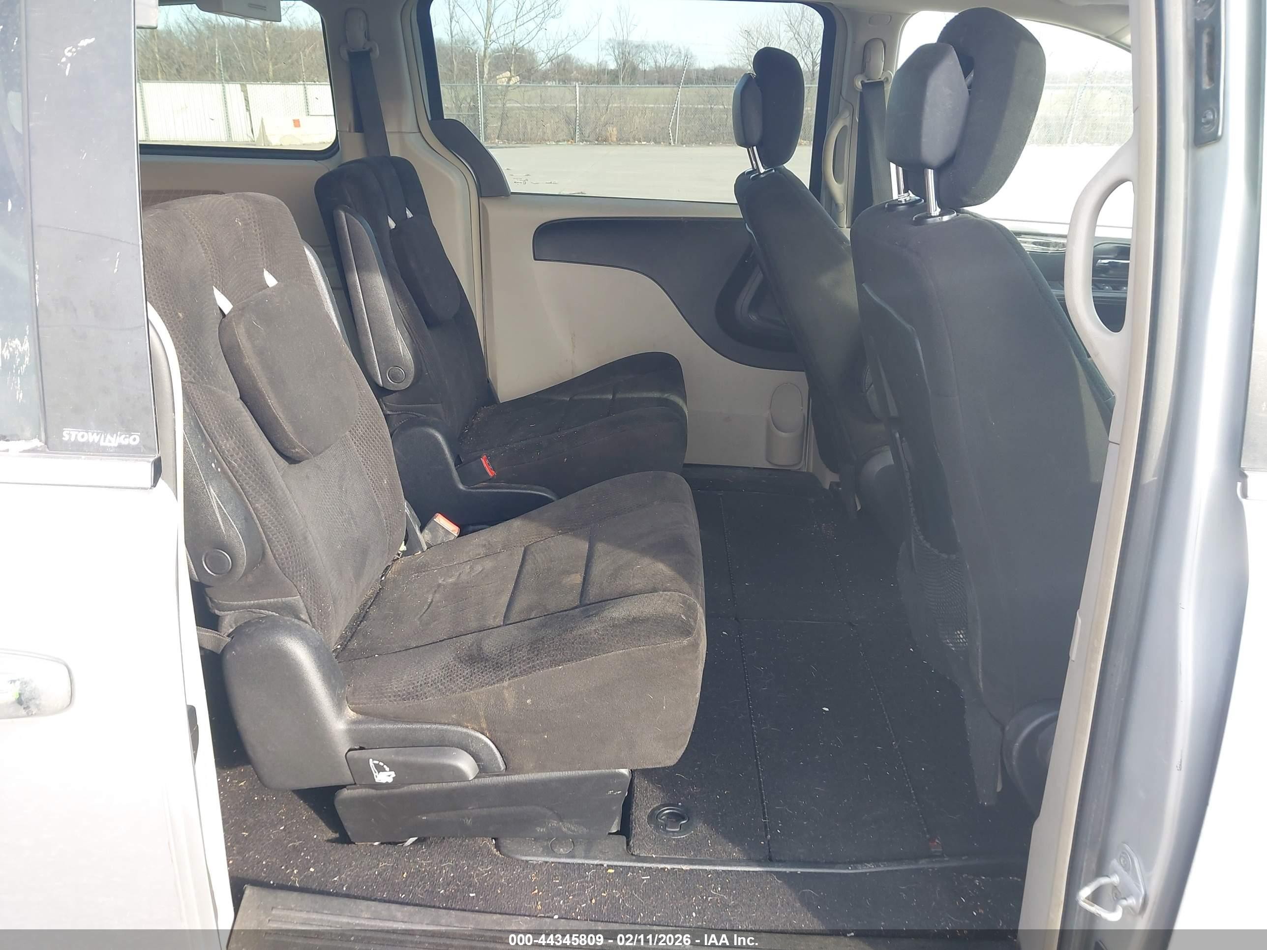 2012 Chrysler Town & Country Touring Silver vin: 2C4RC1BG6CR124010
