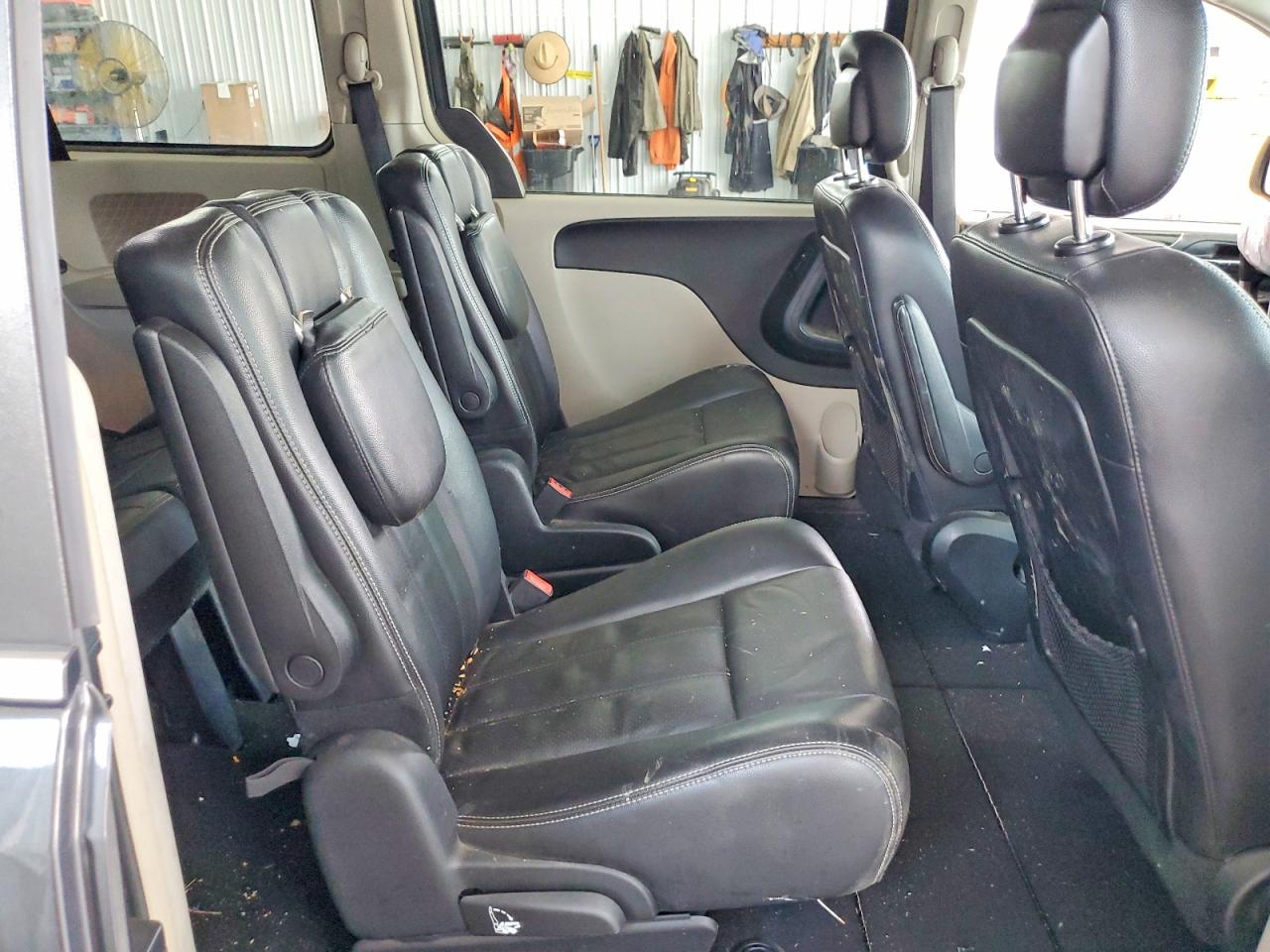 2012 Chrysler Town & Country Touring Gray vin: 2C4RC1BG6CR400573