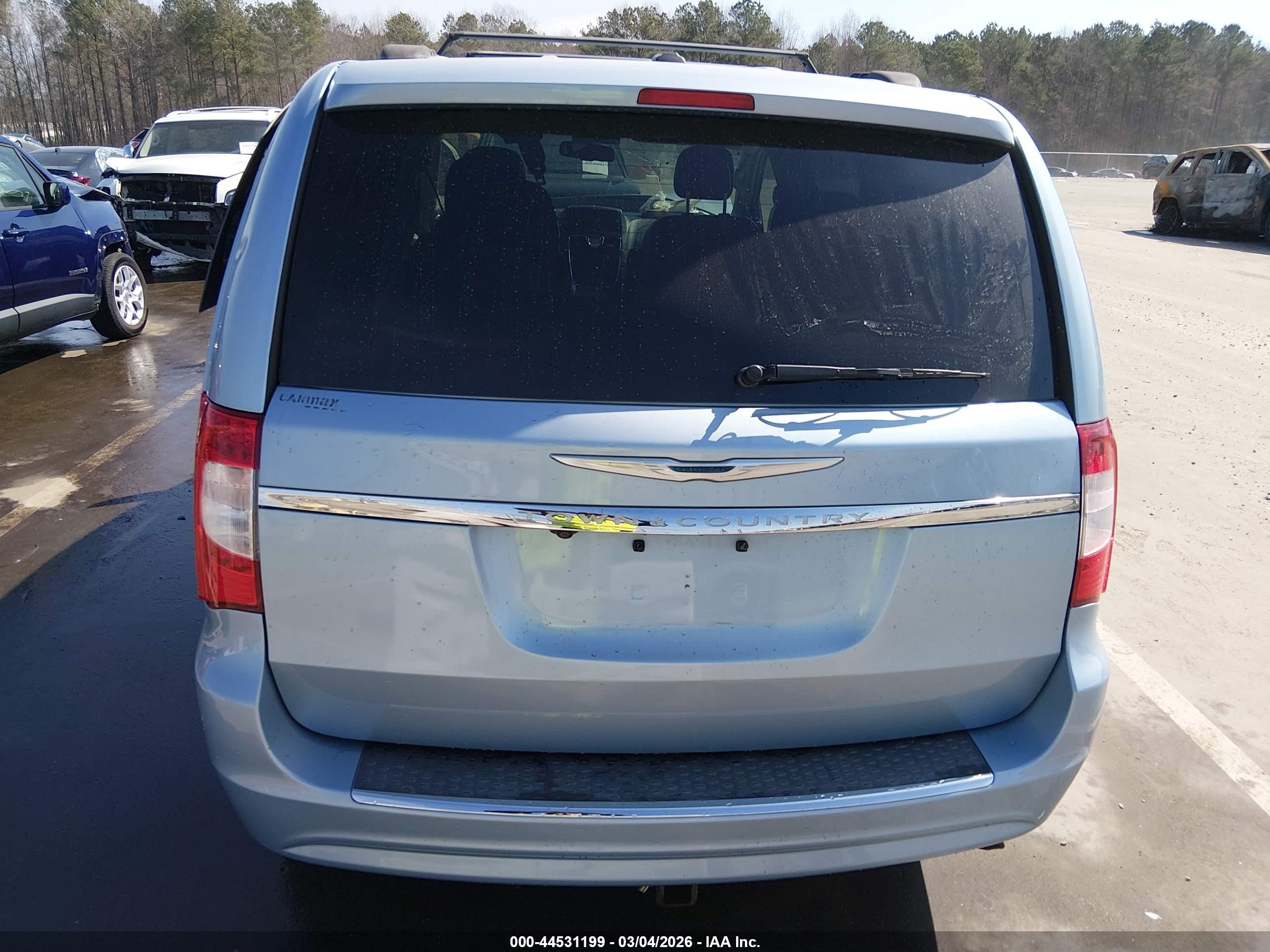2013 Chrysler Town & Country Touring Light Blue vin: 2C4RC1BG6DR808623