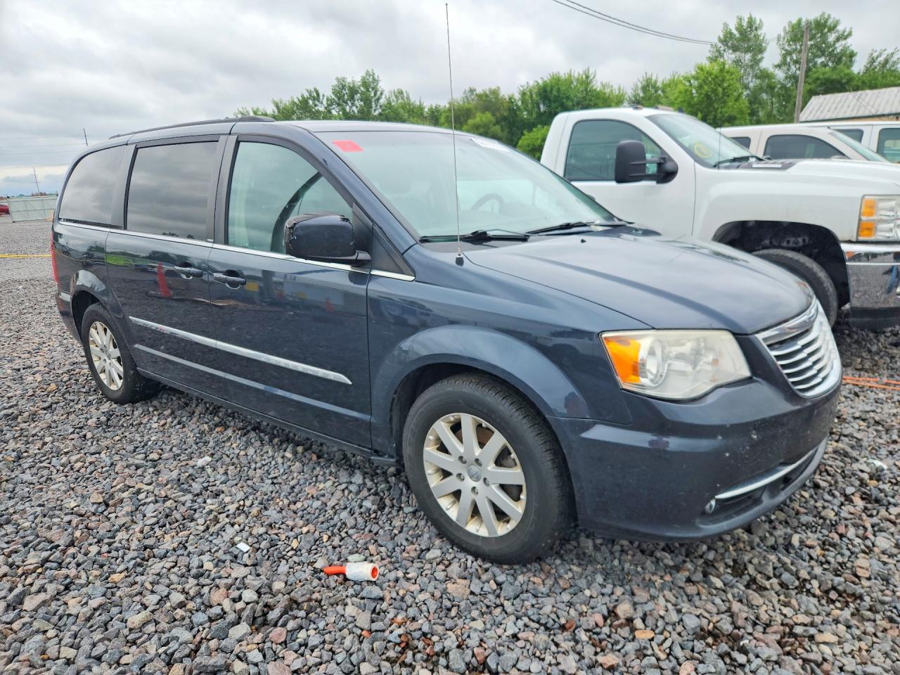 2013 Chrysler Town & Country Touring Blue vin: 2C4RC1BG6DR820965