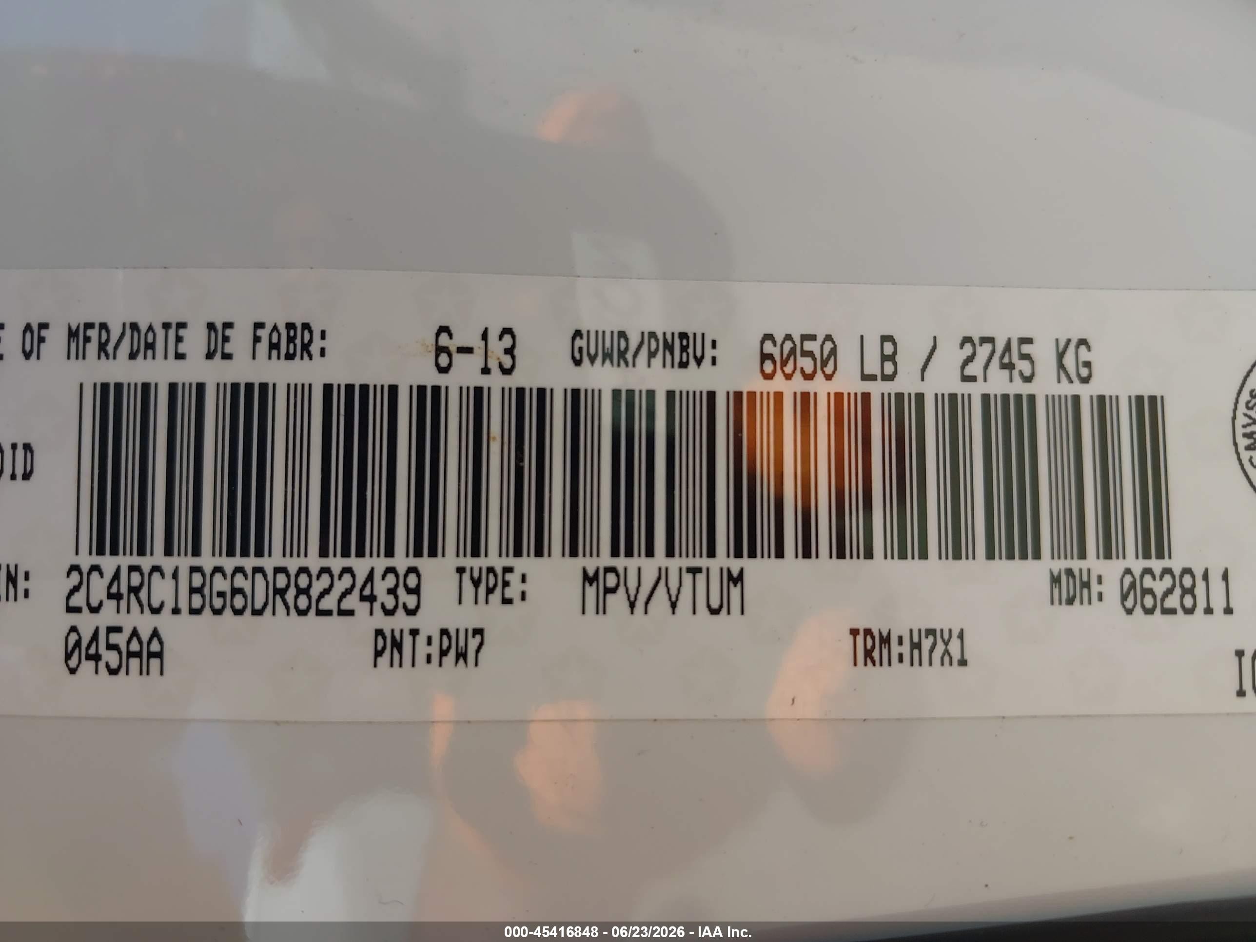 2013 Chrysler Town & Country Touring Белый vin: 2C4RC1BG6DR822439