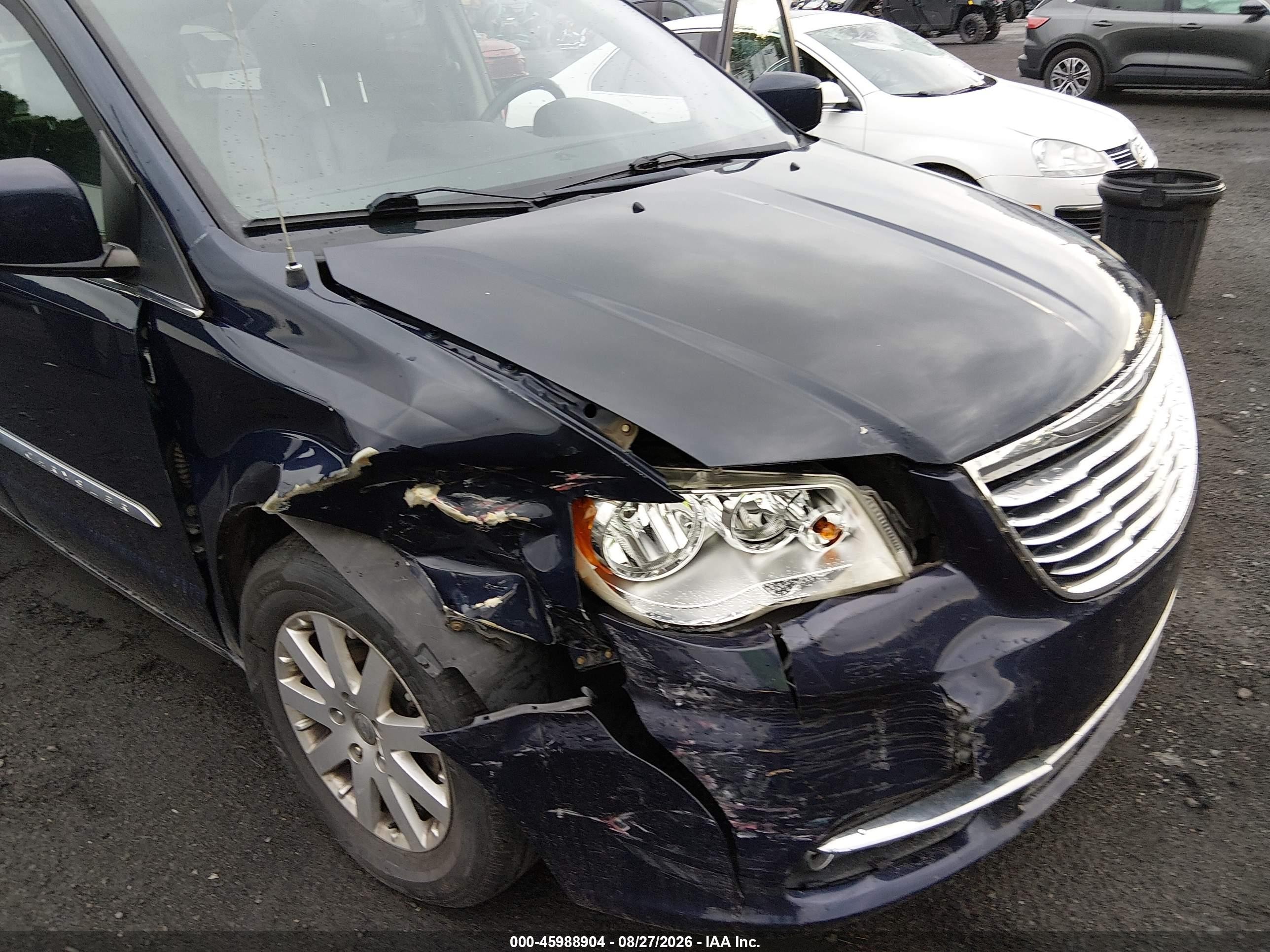 2014 Chrysler Town & Country Touring Blue vin: 2C4RC1BG6ER159133