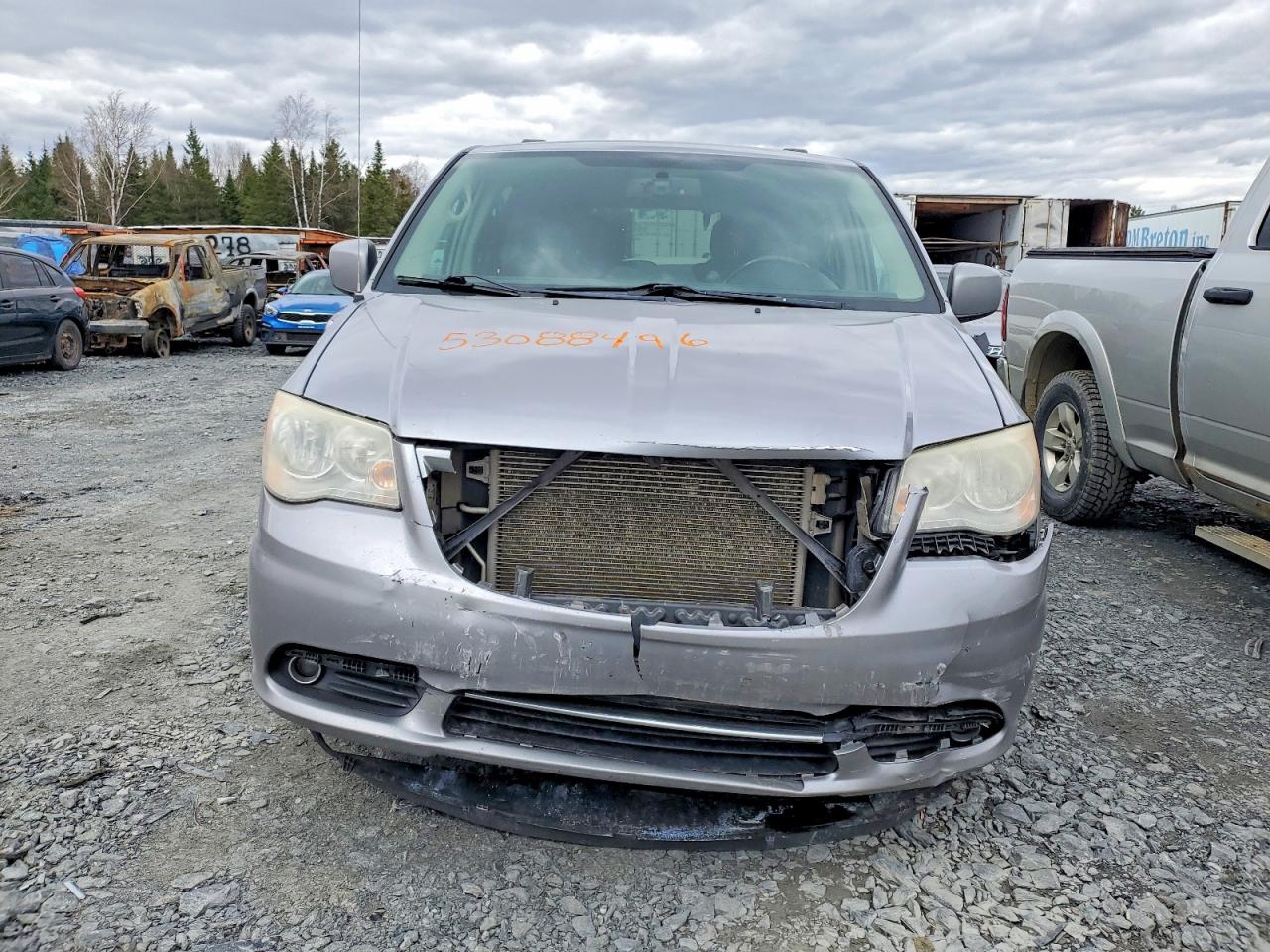 2014 Chrysler Town & Country Touring Gray vin: 2C4RC1BG6ER205205
