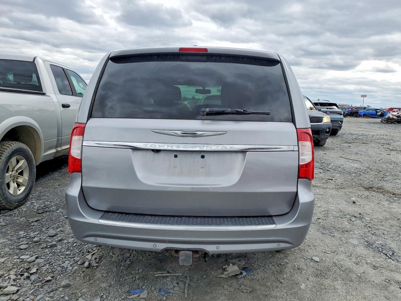 2014 Chrysler Town & Country Touring Gray vin: 2C4RC1BG6ER205205