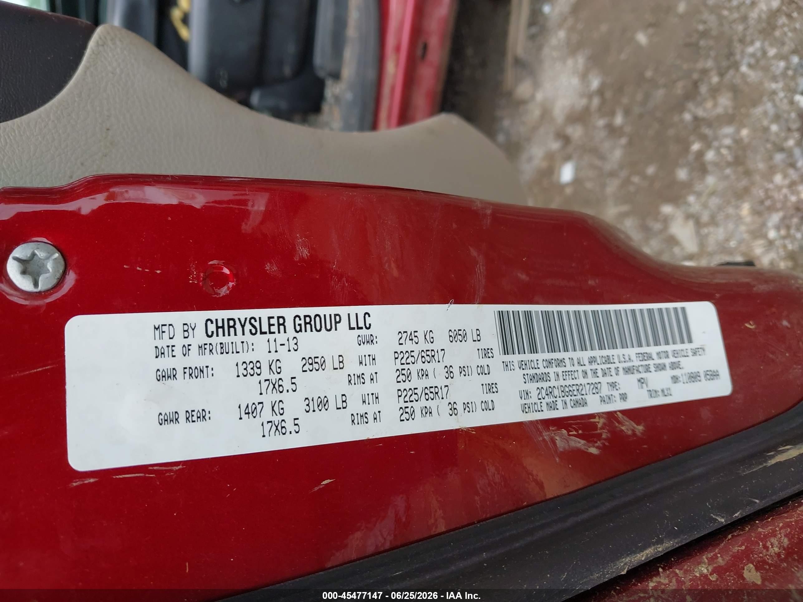 2014 Chrysler Town & Country Touring Red vin: 2C4RC1BG6ER217287