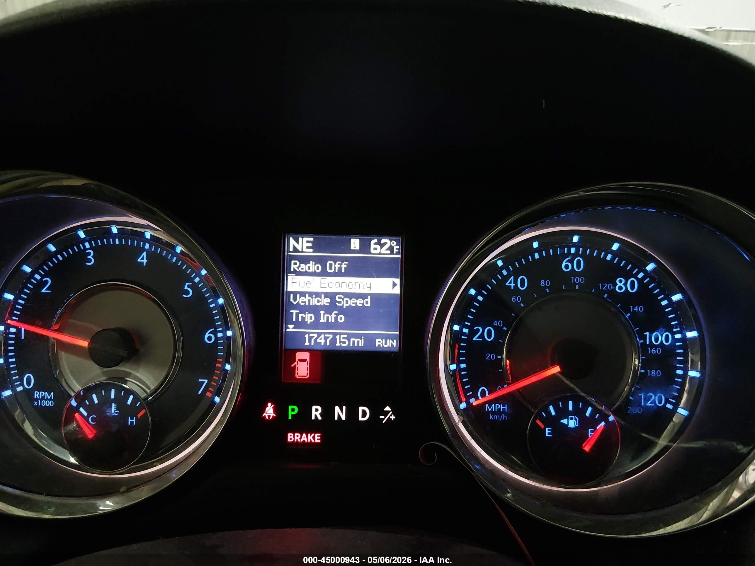 2014 Chrysler Town & Country Touring Серебряный vin: 2C4RC1BG6ER343794