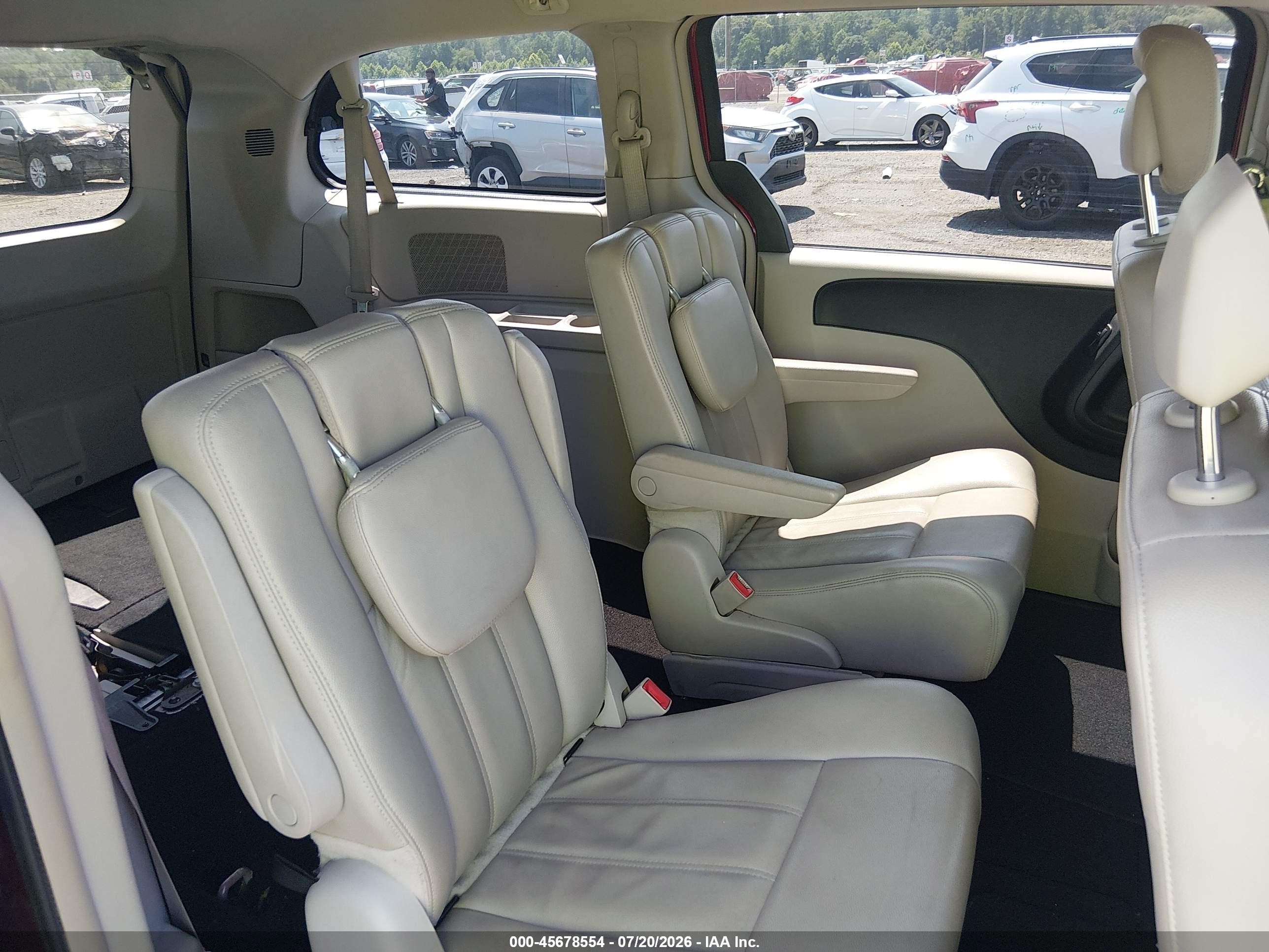 2014 Chrysler Town & Country Touring Красный vin: 2C4RC1BG6ER363480