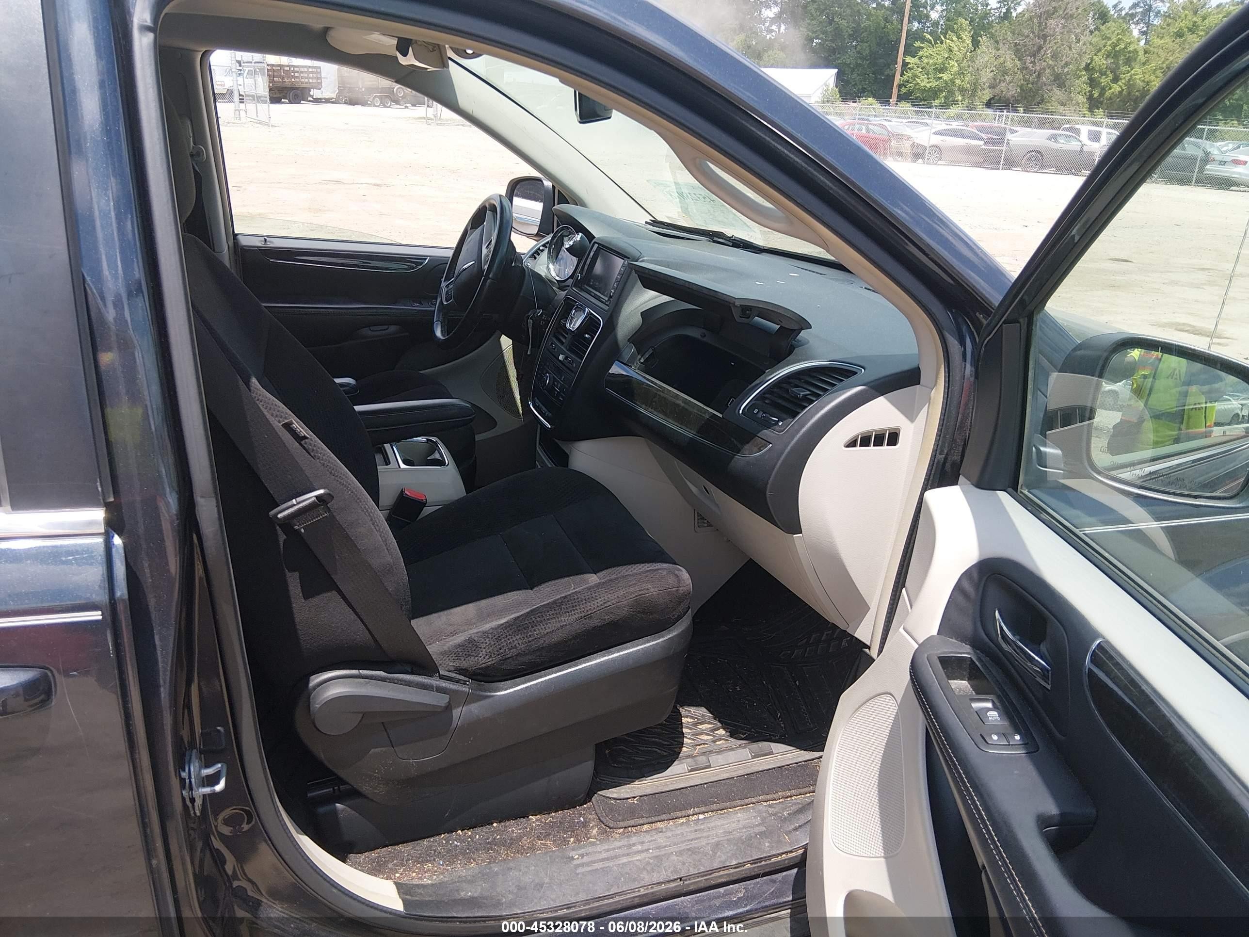 2014 Chrysler Town & Country Touring Black vin: 2C4RC1BG6ER365066