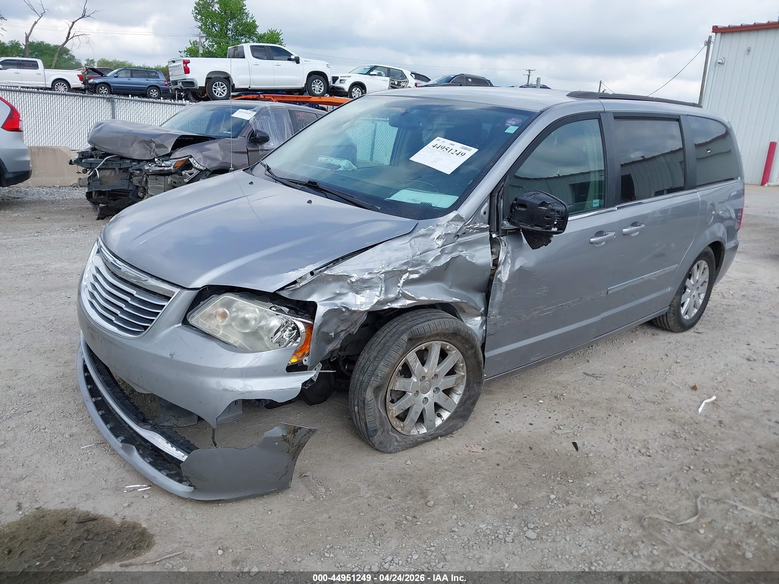 2014 Chrysler Town & Country Touring Silver vin: 2C4RC1BG6ER383549