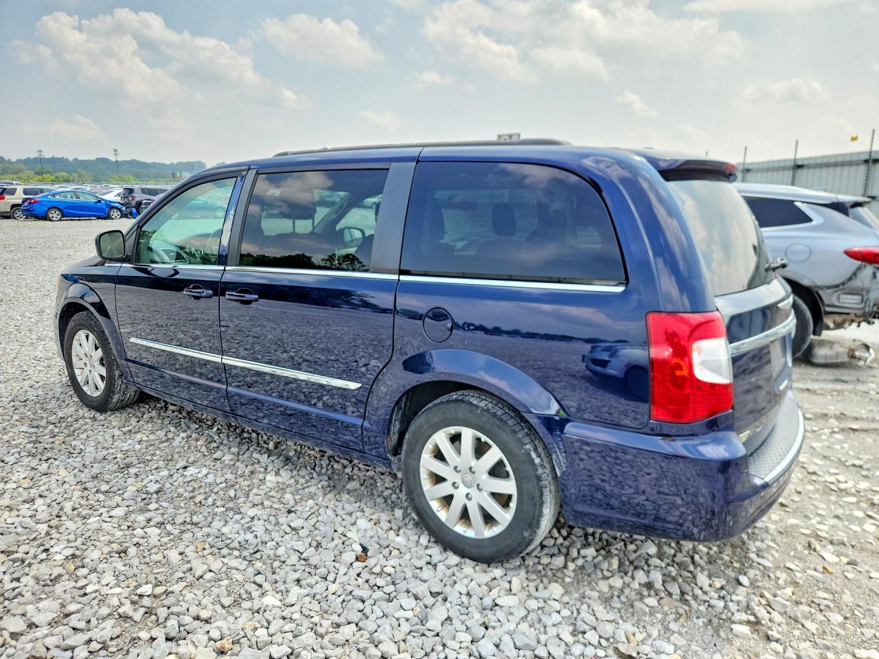 2014 Chrysler Town & Country Touring Blue vin: 2C4RC1BG6ER400429