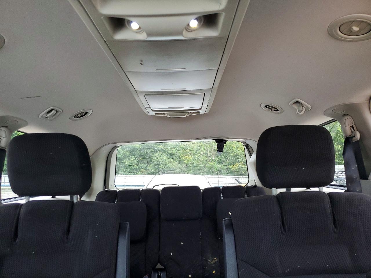 2015 Chrysler Town & Country Touring White vin: 2C4RC1BG6FR519499