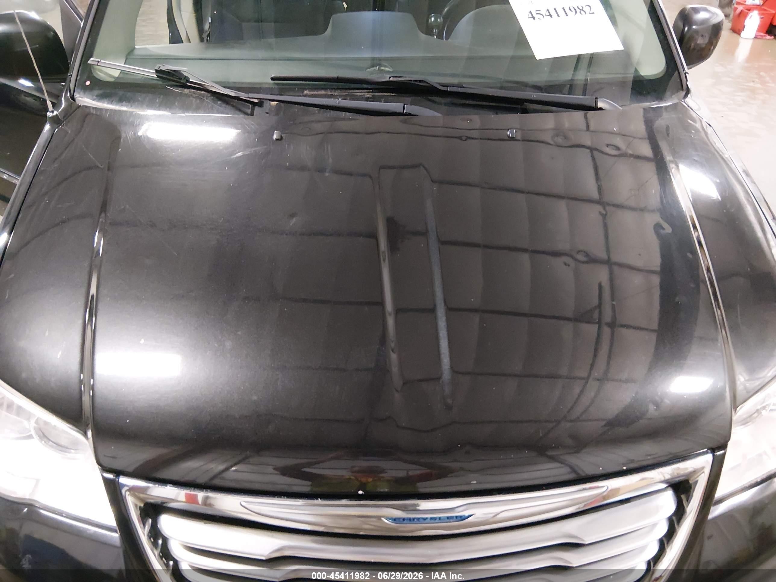 2015 Chrysler Town & Country Touring Бежевый vin: 2C4RC1BG6FR562689
